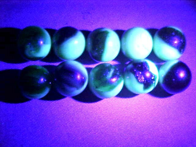 10 UV REACTIVE JABO BURMESE GLASS MARBLES WITH AVENTURINE $8.99