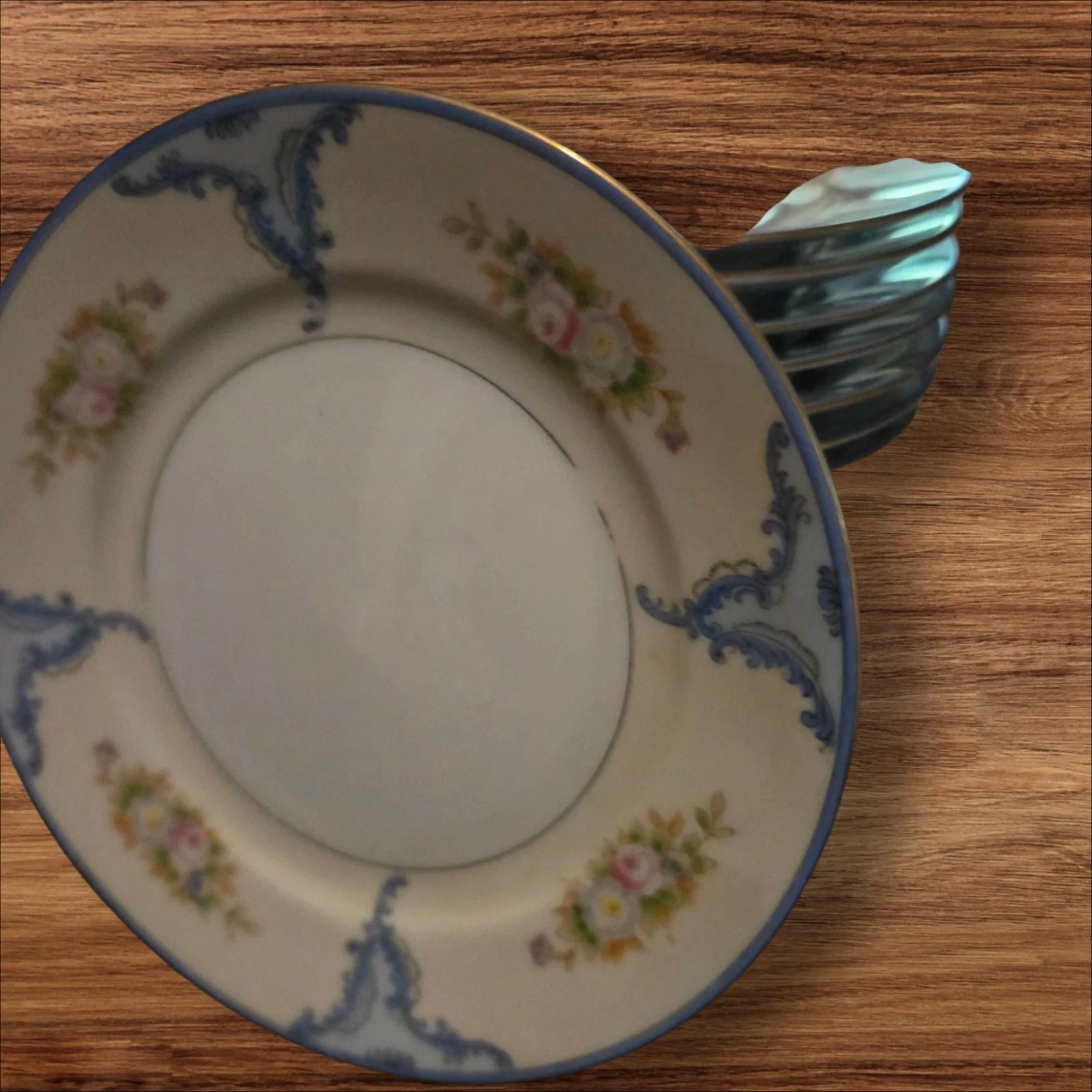 Noritake Hand Painted China Pattern N1518 Several Pieces including Serveware