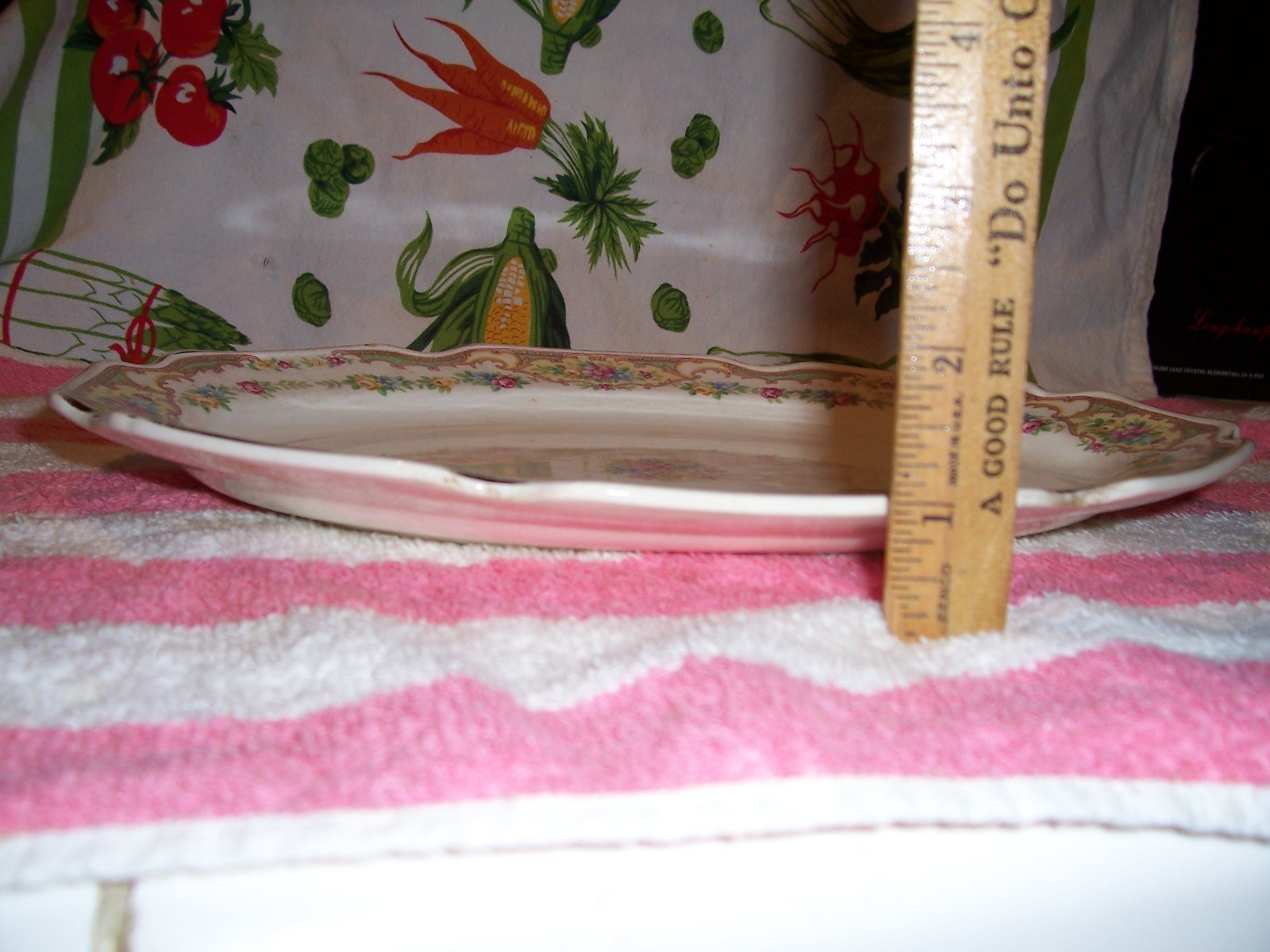 Vintage Ceramic / China Oval Dish / Platter / Tray , 11 x8x1 Inches, Kitchenware