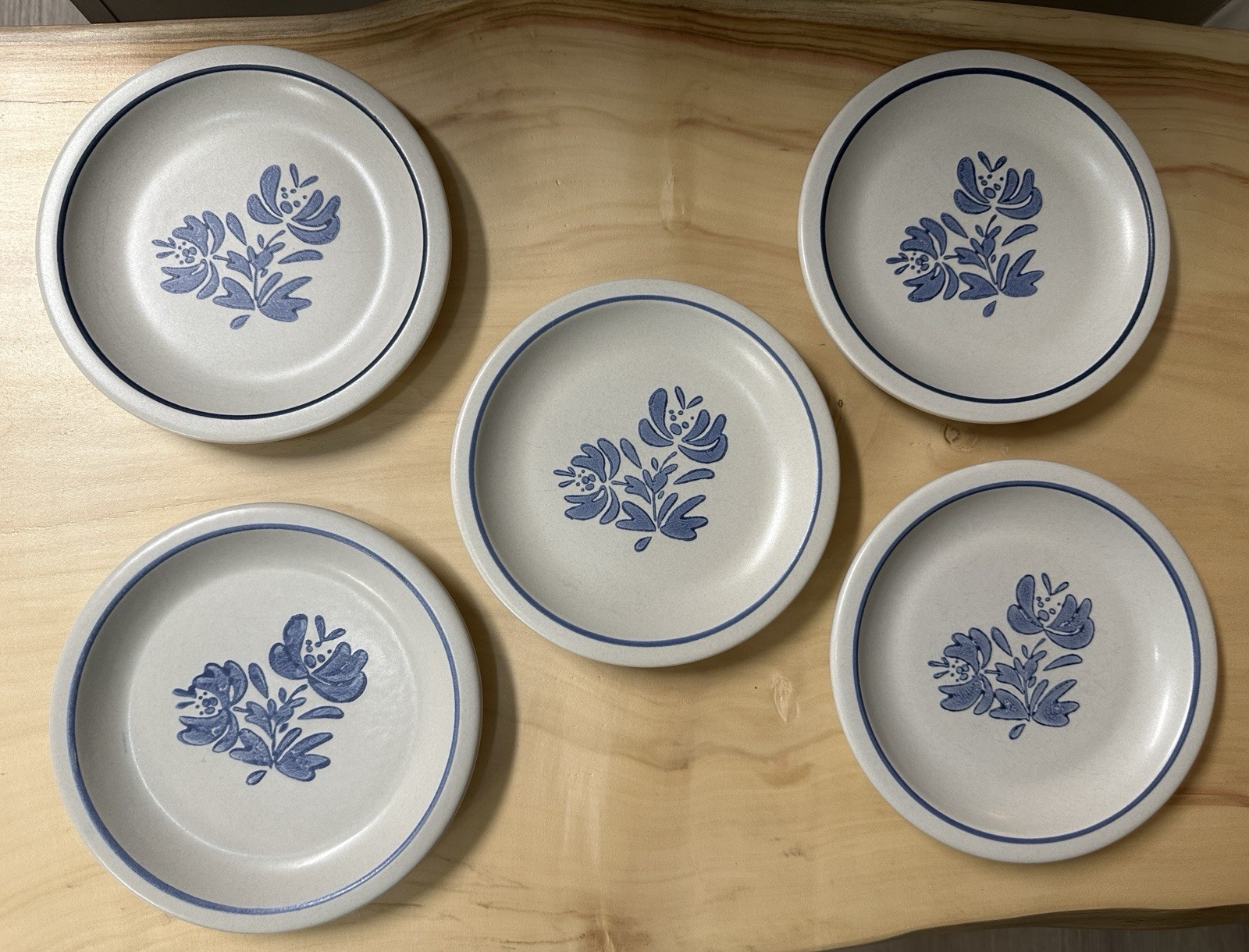 5 – Pfaltzgraff Yorktowne 6.75″ Salad Bread Dessert Plates USA FREE SHIPPING