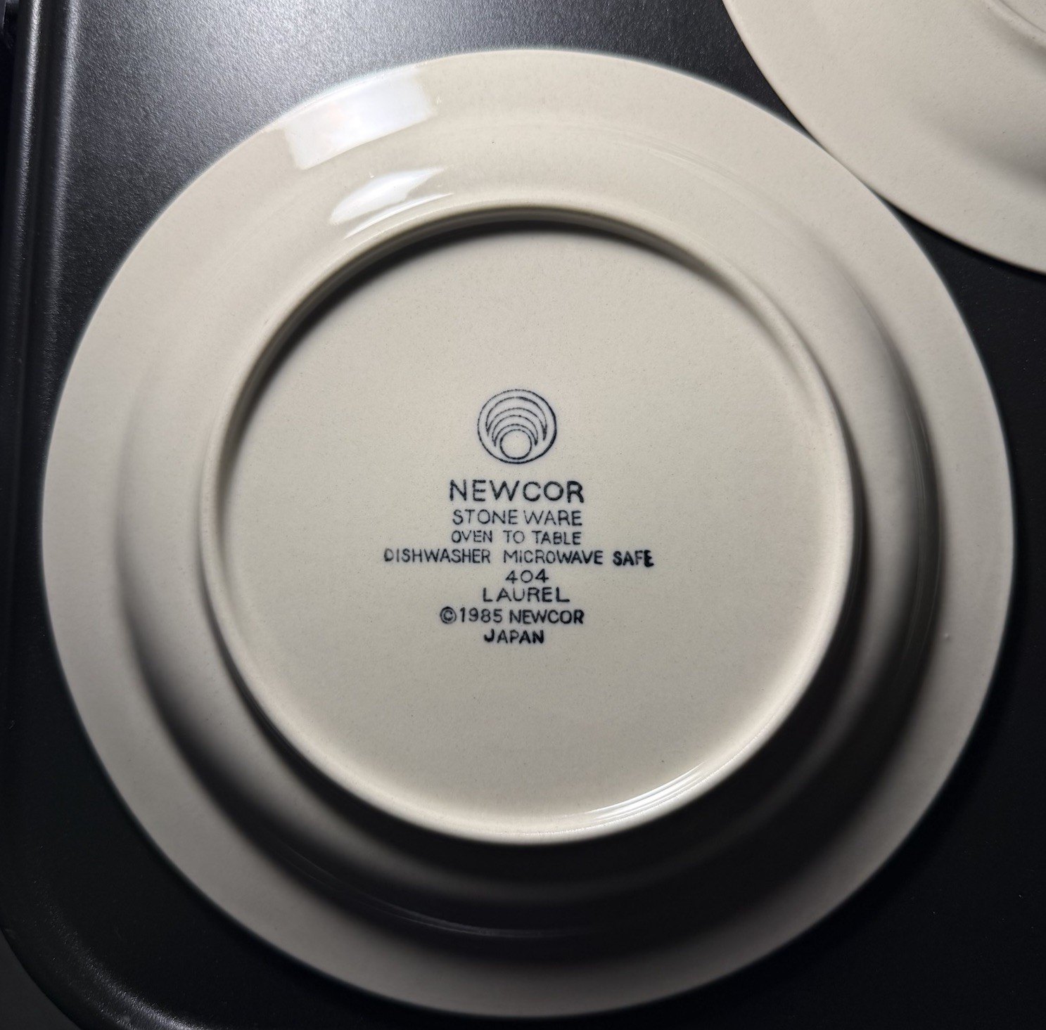 3pc plate set Newcor Stoneware “Laurel” Pattern 404 Japan 1985 Dinner