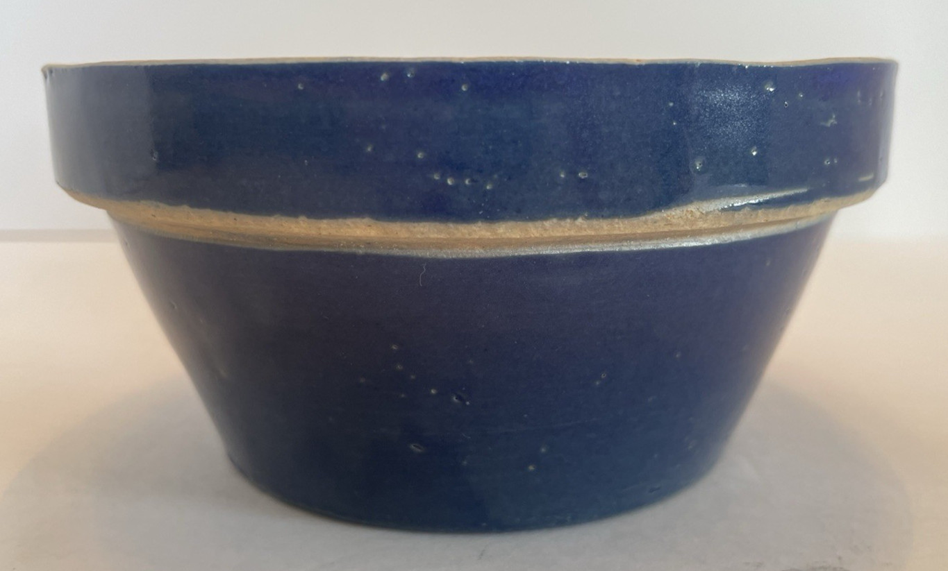 Vintage – Lt & Dk Blue & Burgundy Stoneware Set of 3 Bowls – 5, 5 1/8, 5 1/4 Dia