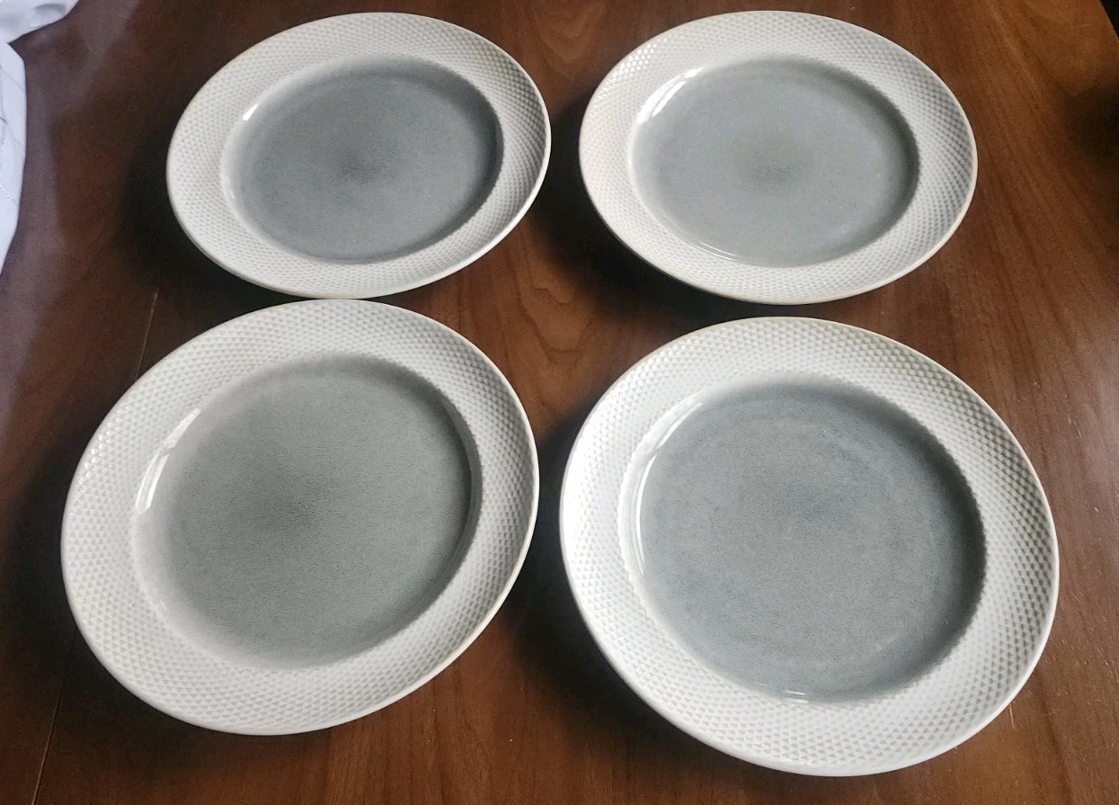 SET OF 4 Laurie Gates MONTEREY Gray Stoneware 10.75″ Dinner Plates