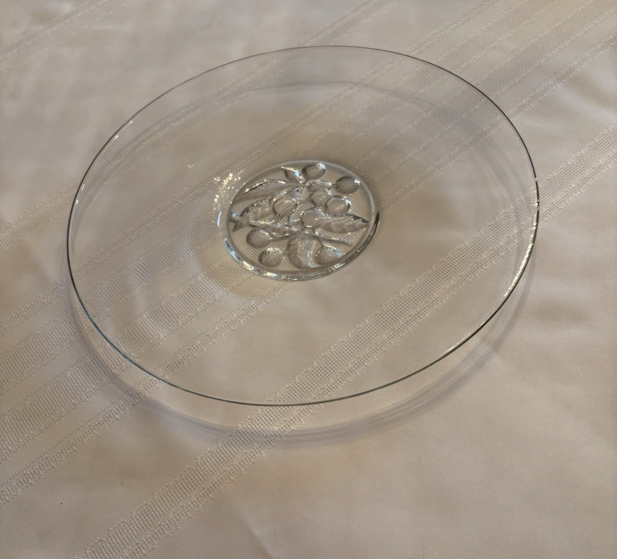 VINTAGE JEANETTE GLASS COMPANY 12″ TORTE CLEAR PLATTER IMPRESSED CHERRY PATTERN