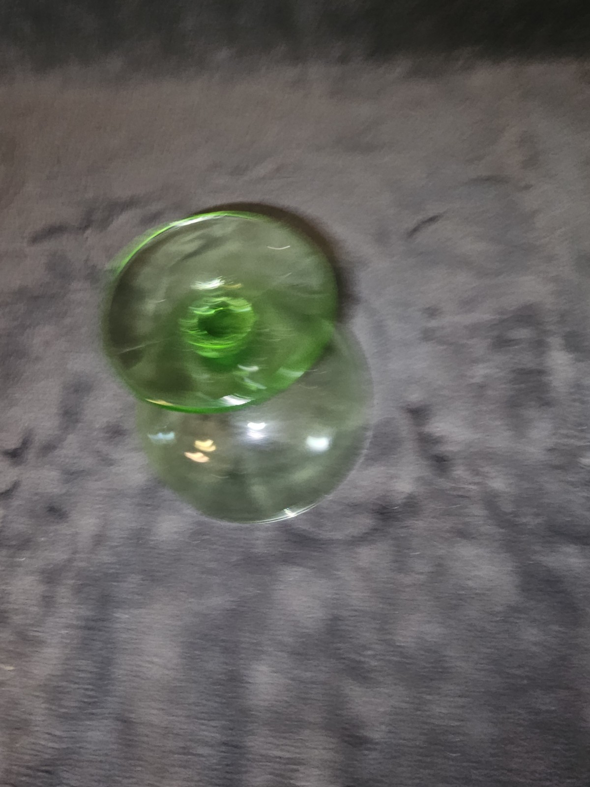 Uranium Green Depression Sherbert Cup, Glows Green Under 395nm & 365nm Light