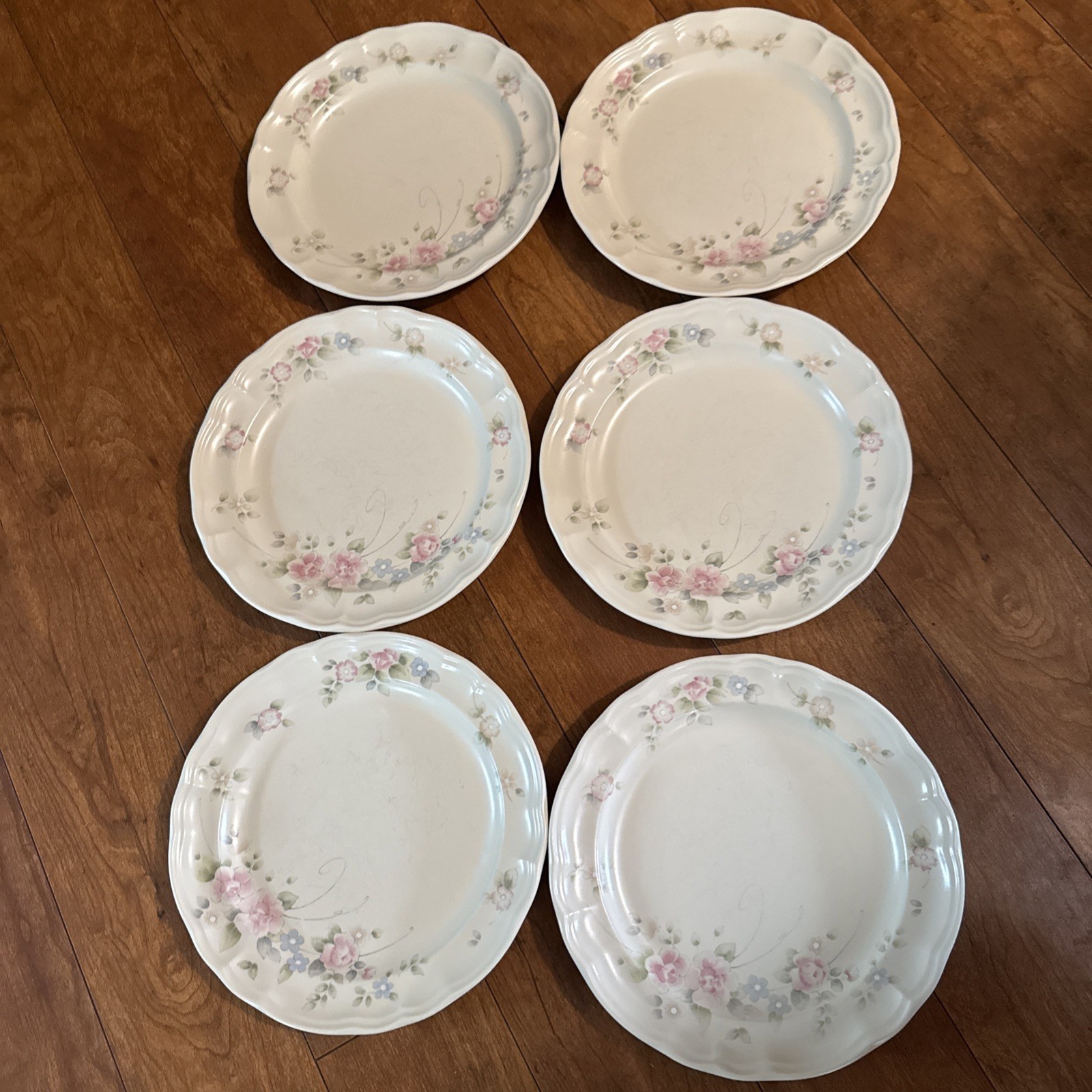 Vintage Pfaltzgraff TEA ROSE Set of 6 Dinner Plates Scalloped Edge 10 3/8”