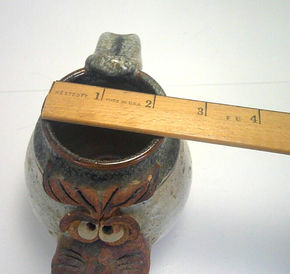 Robert Eakin Stoneware Pottery Funny Animal Face Coffee/Tea Mug Signed Vintage