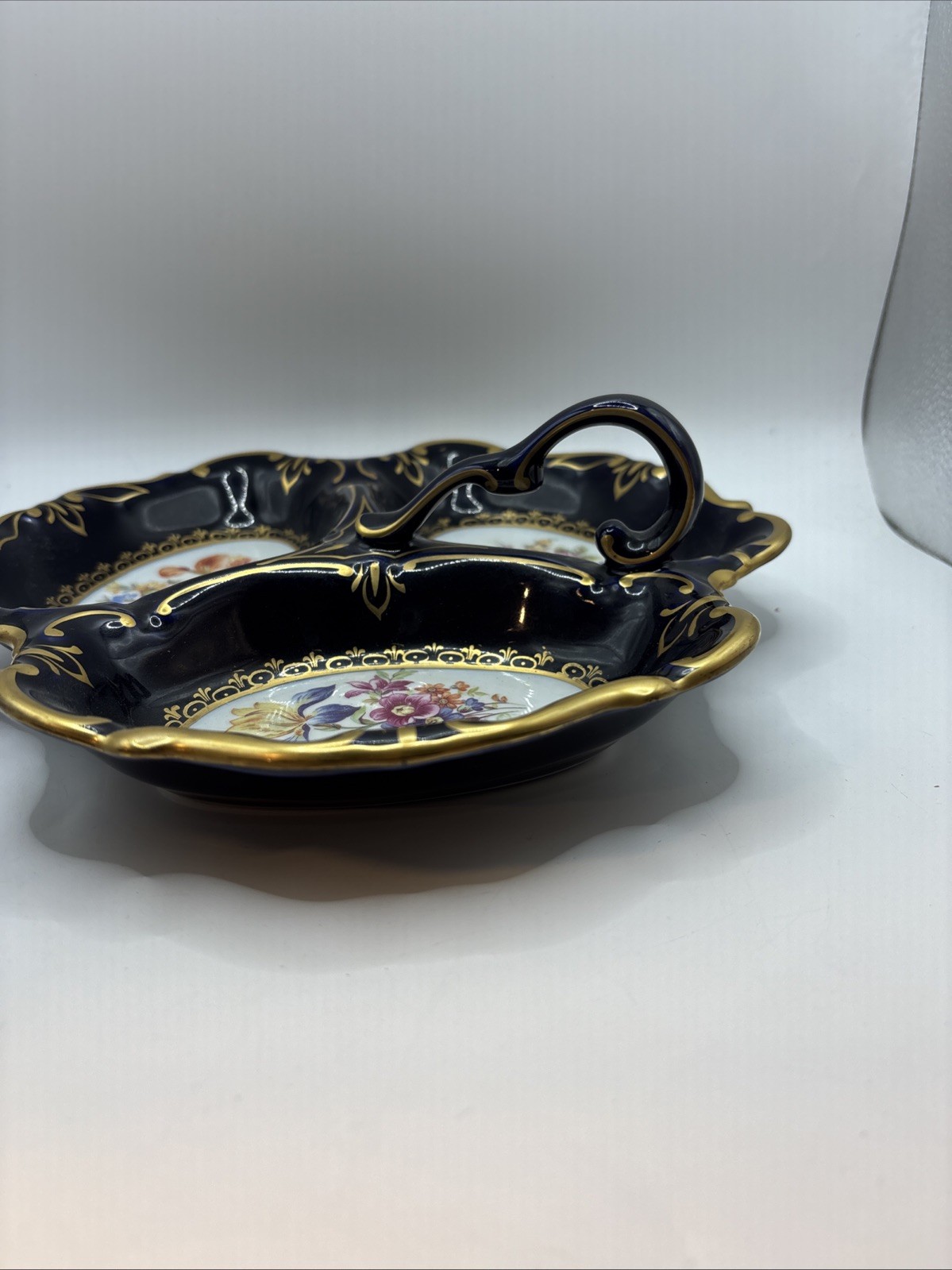 JLMENAU GRAF VON HENNEBERG 1777 ECHT KOBALT Vintage DIVIDED DISH, c.1934 Candy