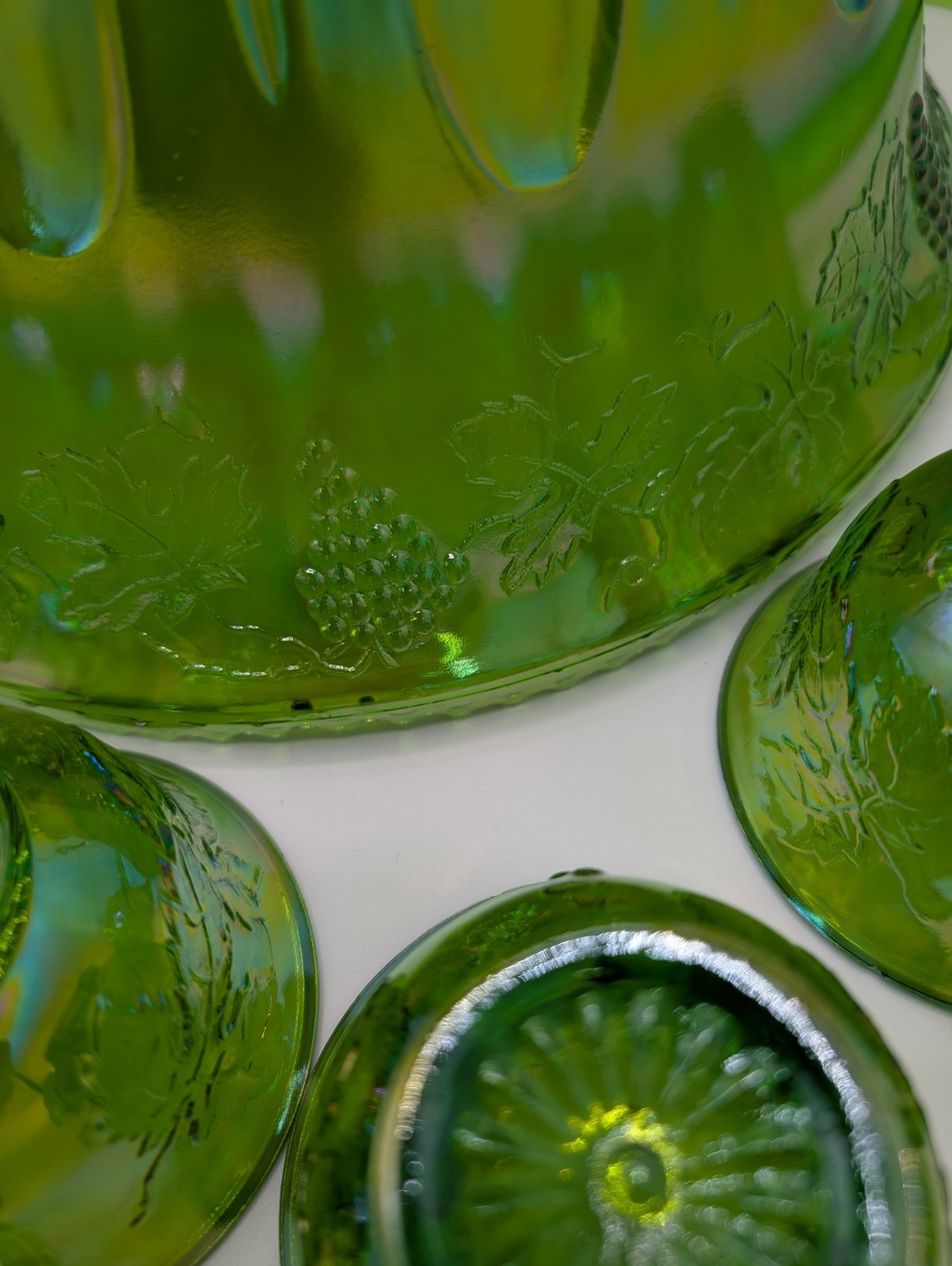 Vintage Indiana Carnival Glass Iridescent Green Punch Bowl Set With 12 Cups
