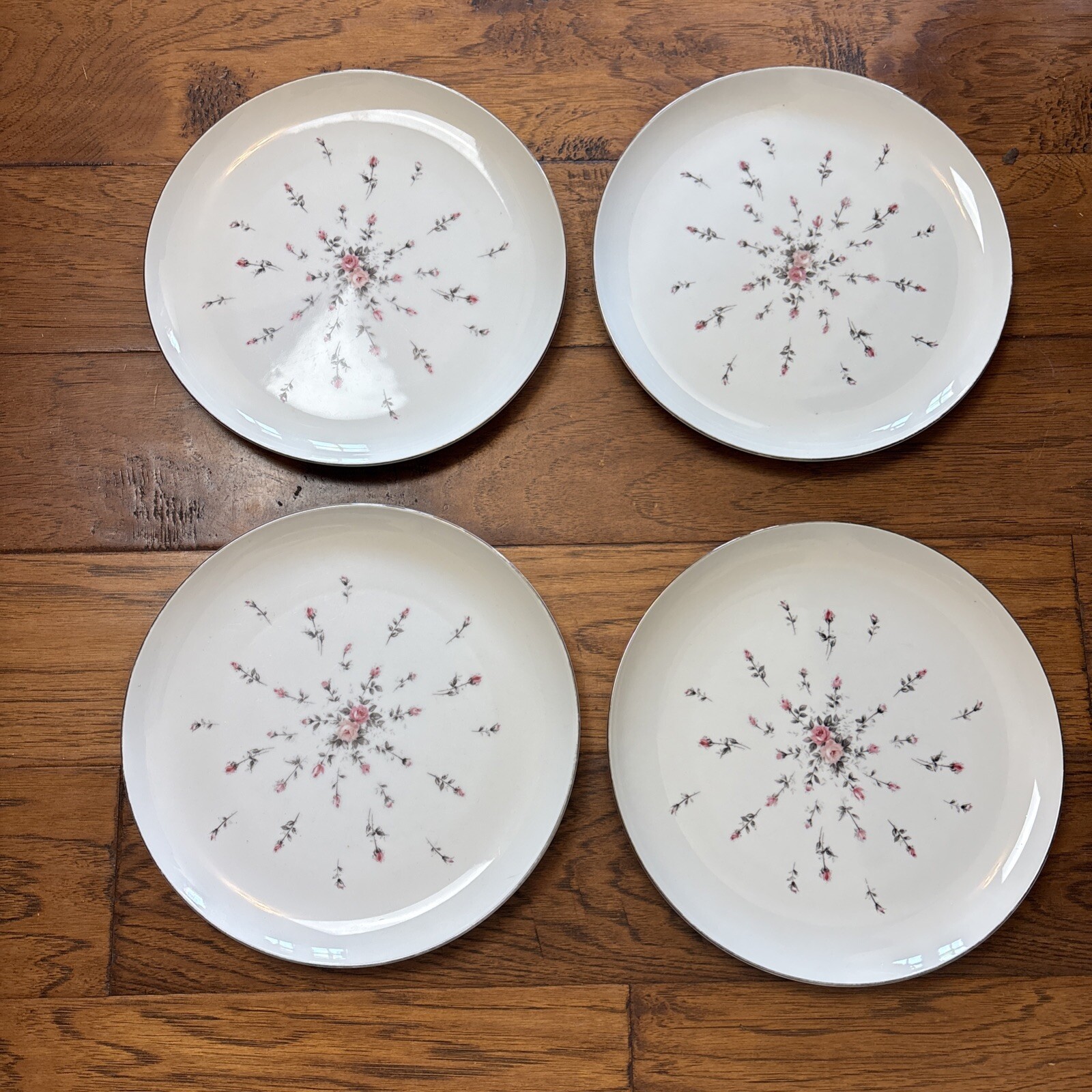 Set of 4 – Harmony House – Rosebud 3534 HH Lt Dawn Grey – 10.25” Dinner Plates