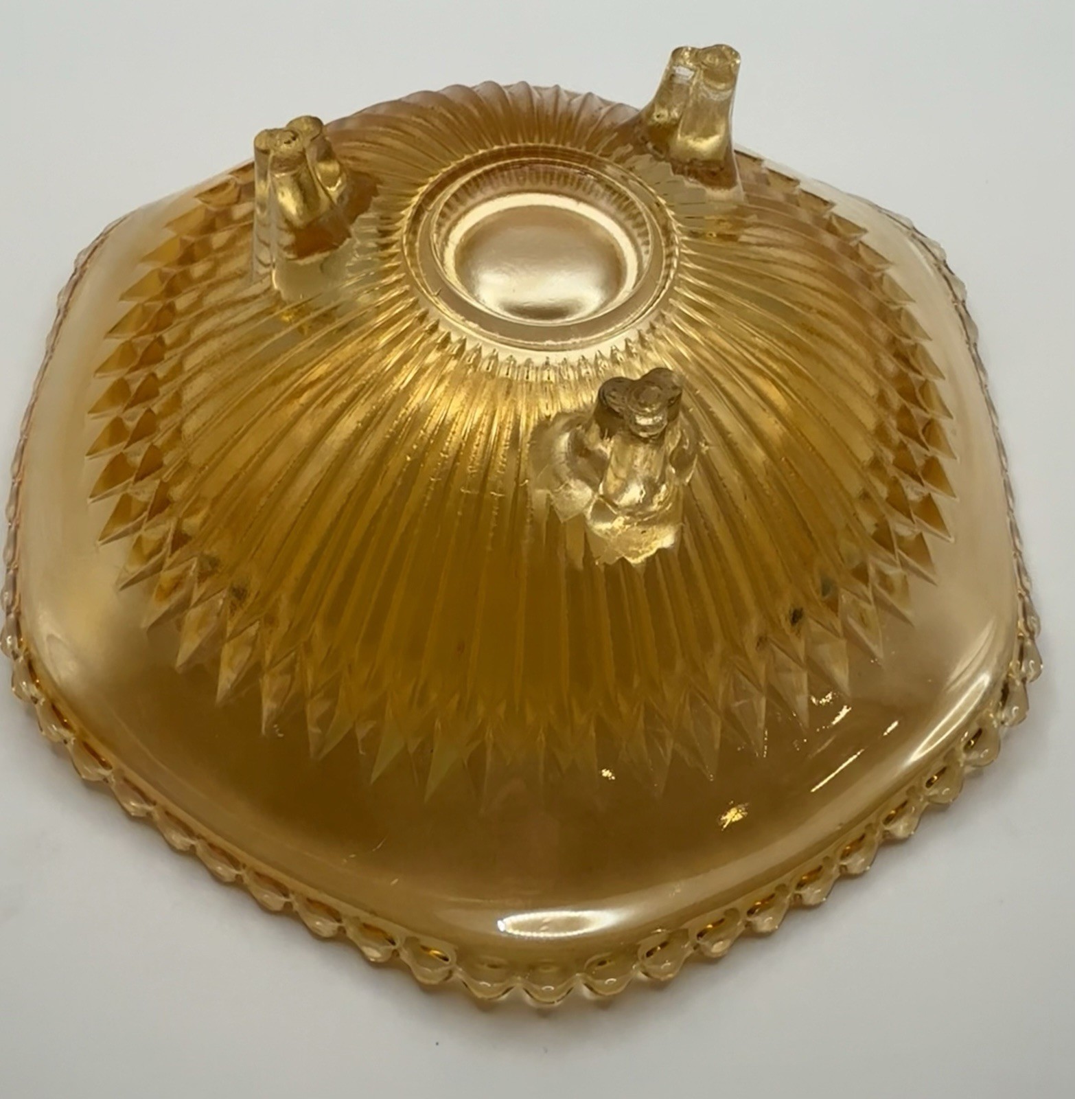 Vintage Carnival Glass Jeanette Glass 3 Footed Marigold ‘Anniversary’ Bowl 6.5”