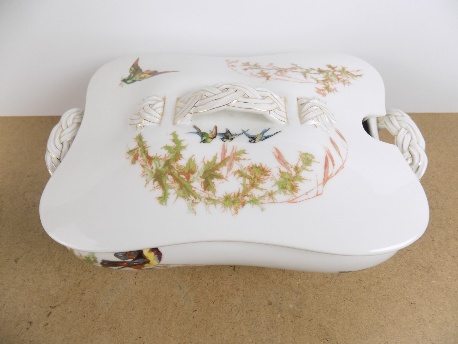 Haviland & Co. Limoges Porcelain Meadow Visitors Tureen Serving Bowl Birds