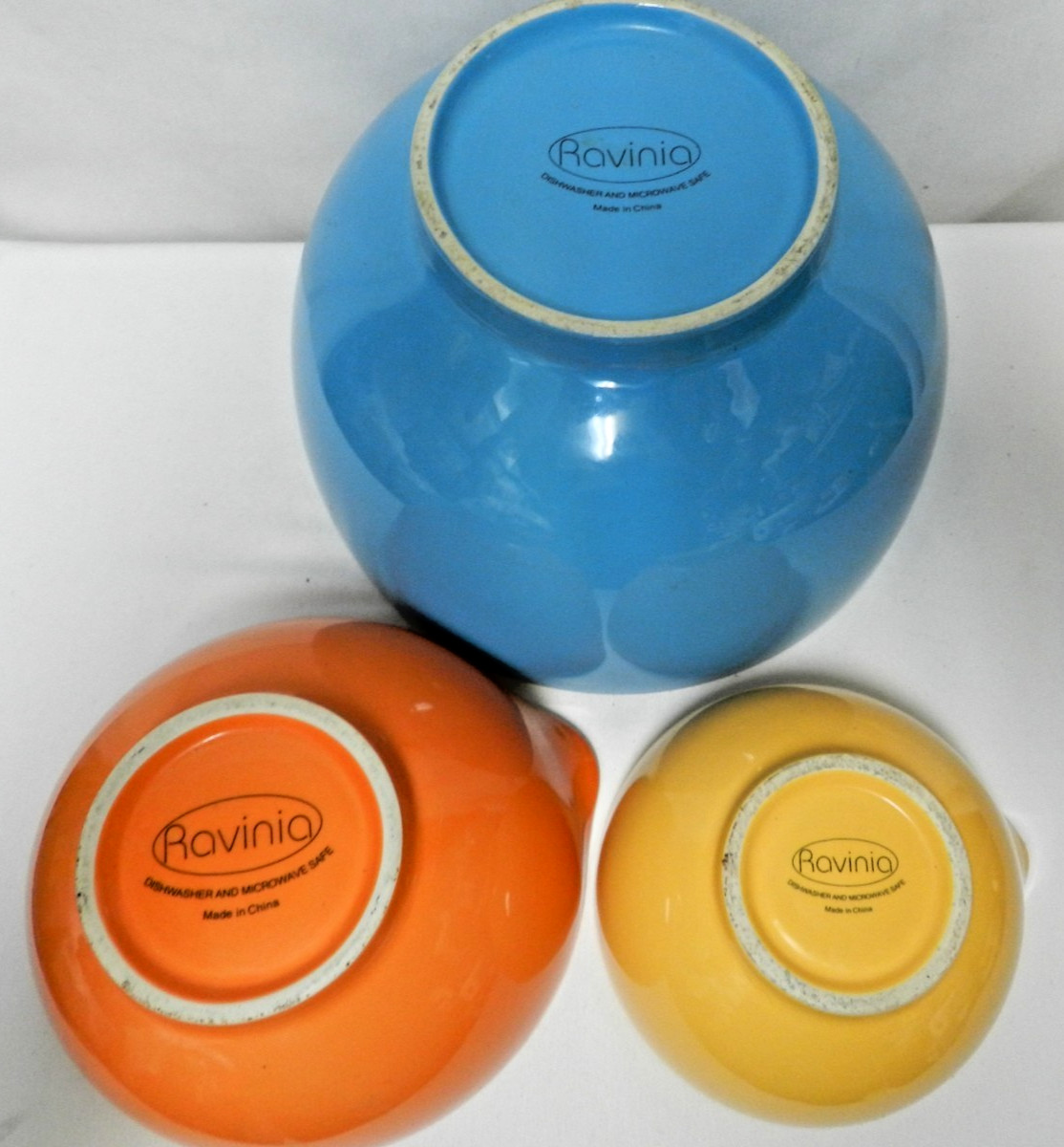 Ravinia Set 3 Spouted Nesting Bowls Mixing Baking yellow orange blue Dish Micro