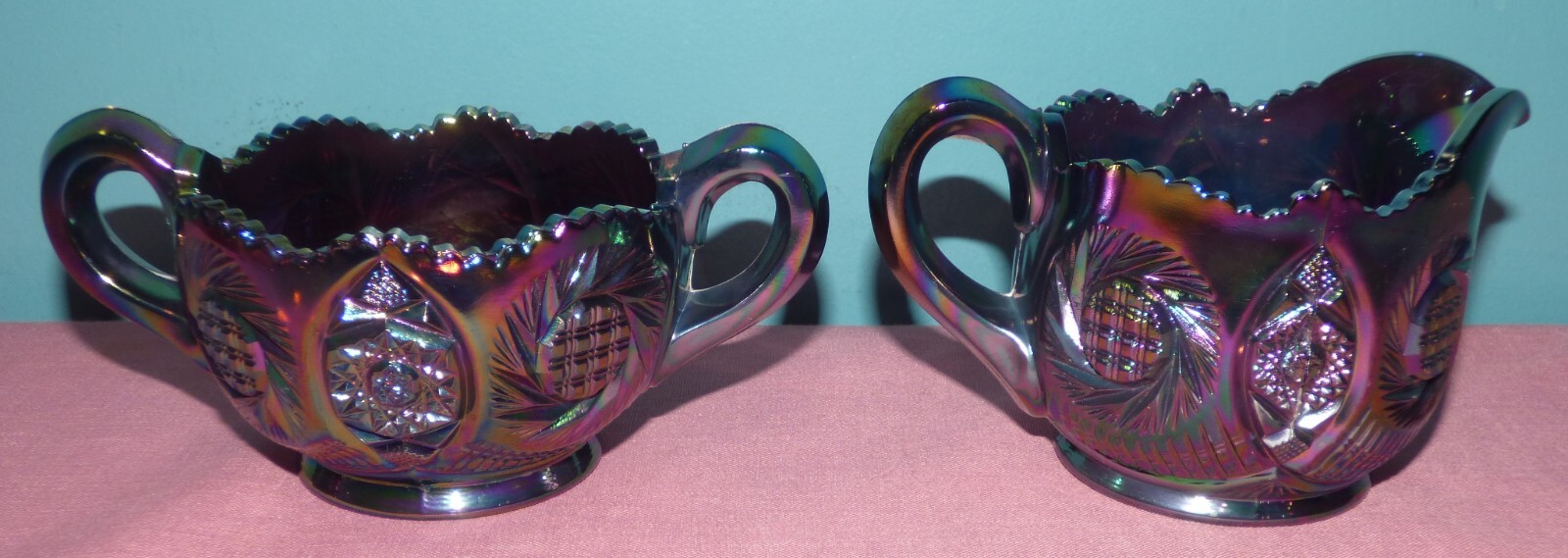 L.E. Smith Amethyst Carnival Glass Creamer and Sugar Bowl Set – Sunburst Pattern