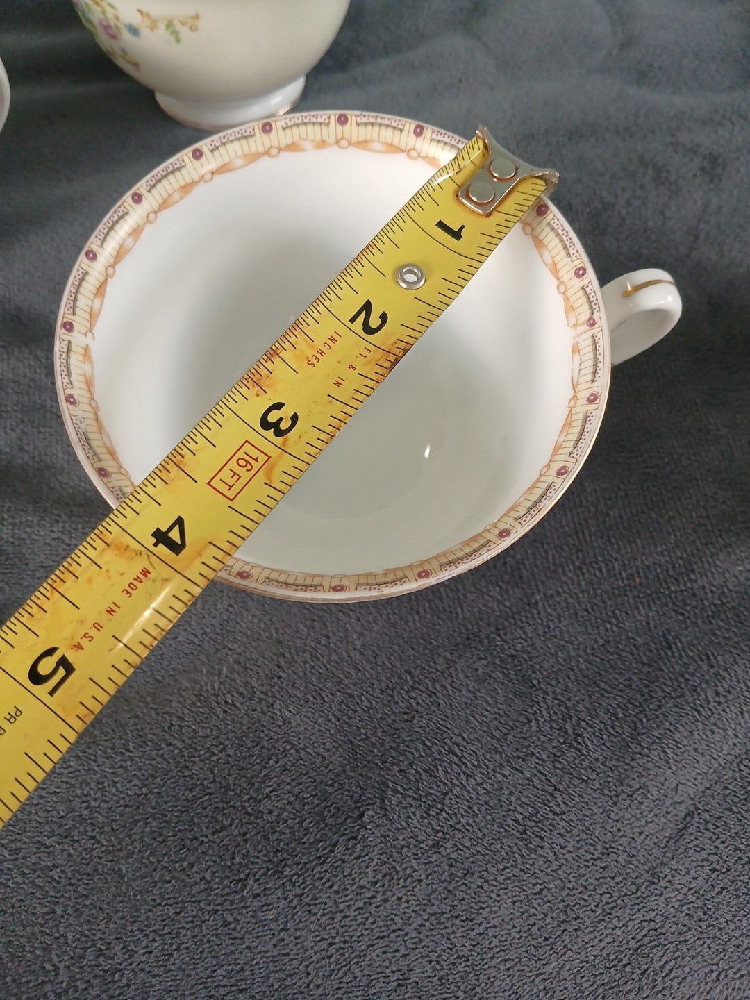 Set Of 4 Teacups & Saucers National China Japan Patricia Floral
