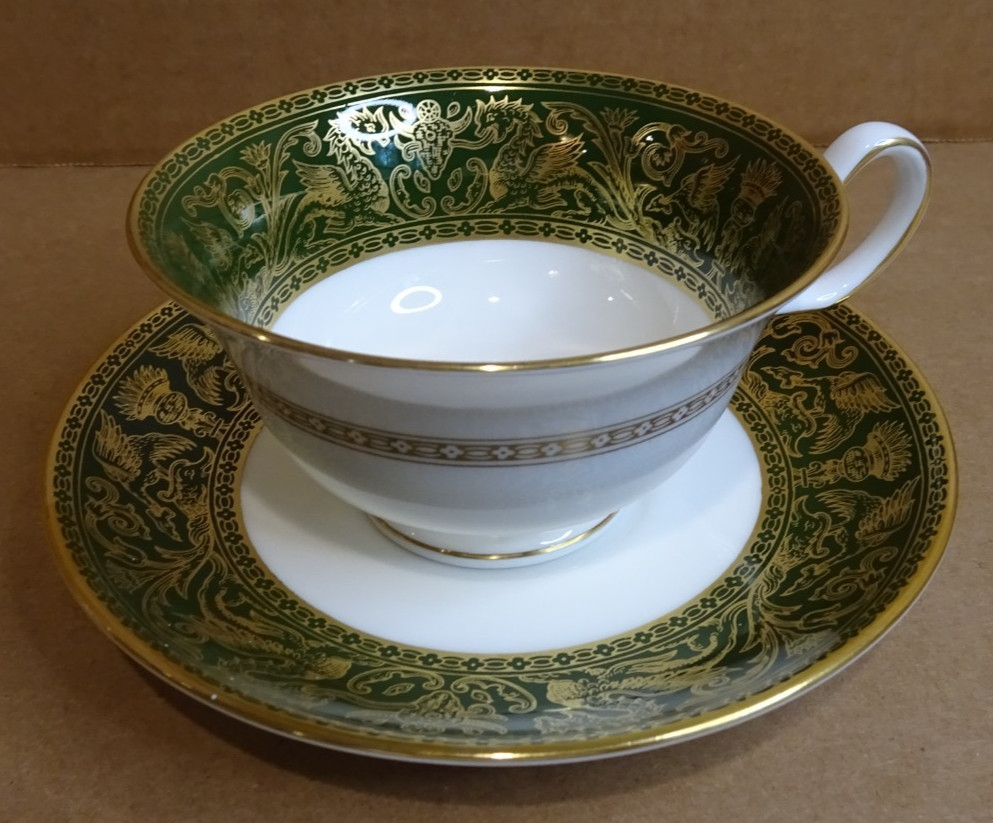 Wedgwood China Florentine W4170 Dark Green Gold 1 Cup and Saucer Set Peony Shape