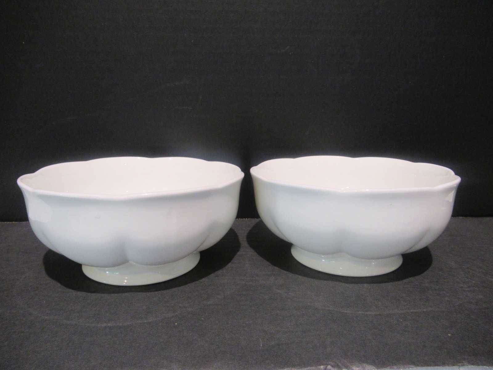 Block Windsor Bone China 5 3/8” Coupe Cereal Bowls set 2