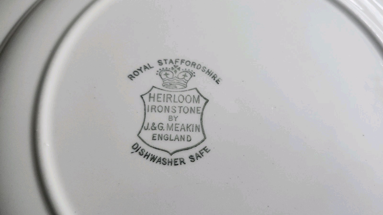 Set Of 5 Royal Staffordshire Heirloom Ironstone J&G Meakin 10.25”Dinner Plates