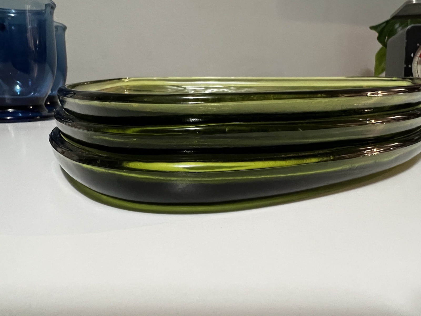 Vtg MCM Indiana Glass Daisy Button Avocado Olive Green Triangular Plate Set 3