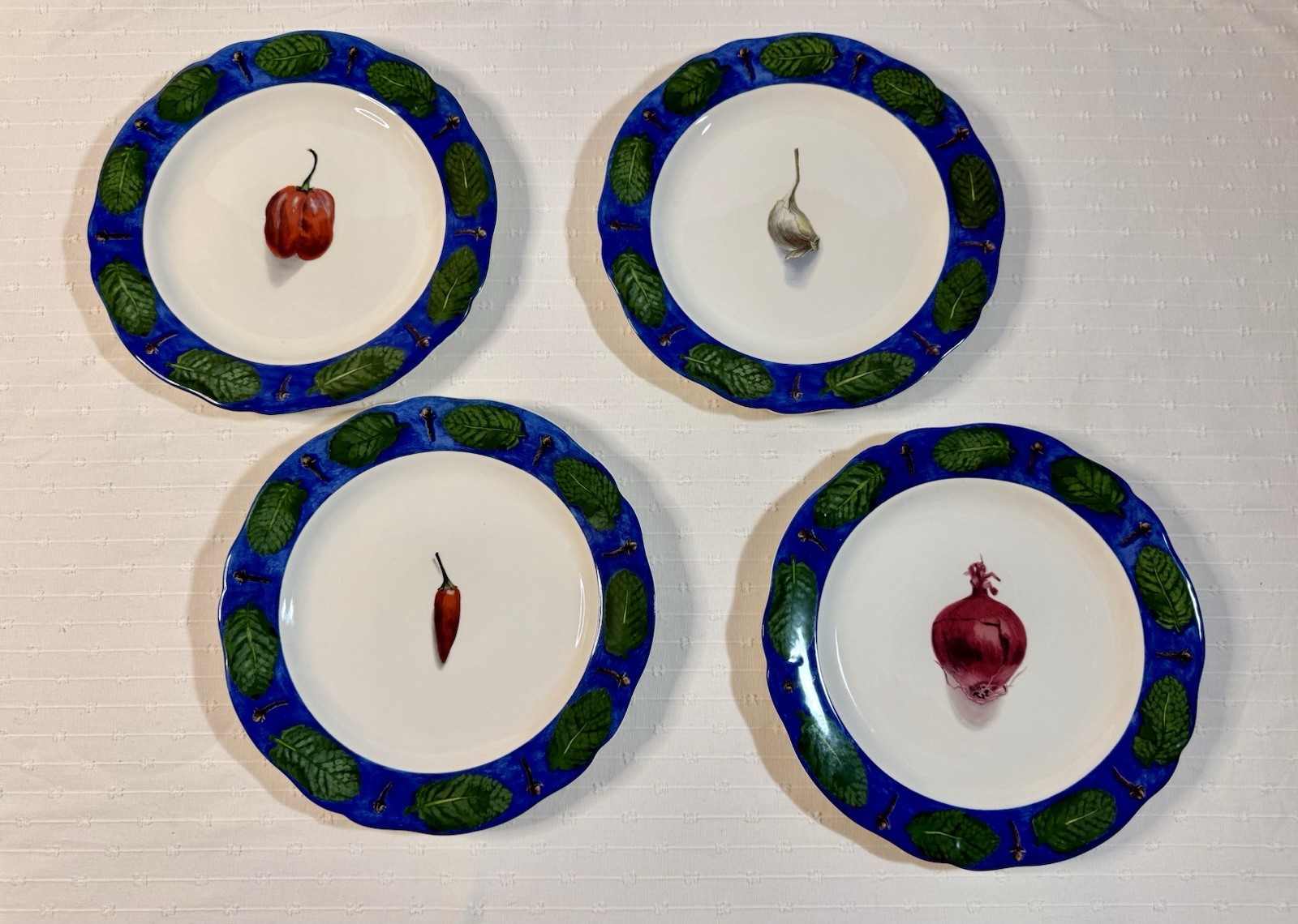 Poivre Et Sel Blue Vint. Set of 4 Salad Plates 8.75″ Faiencerie De Gien France