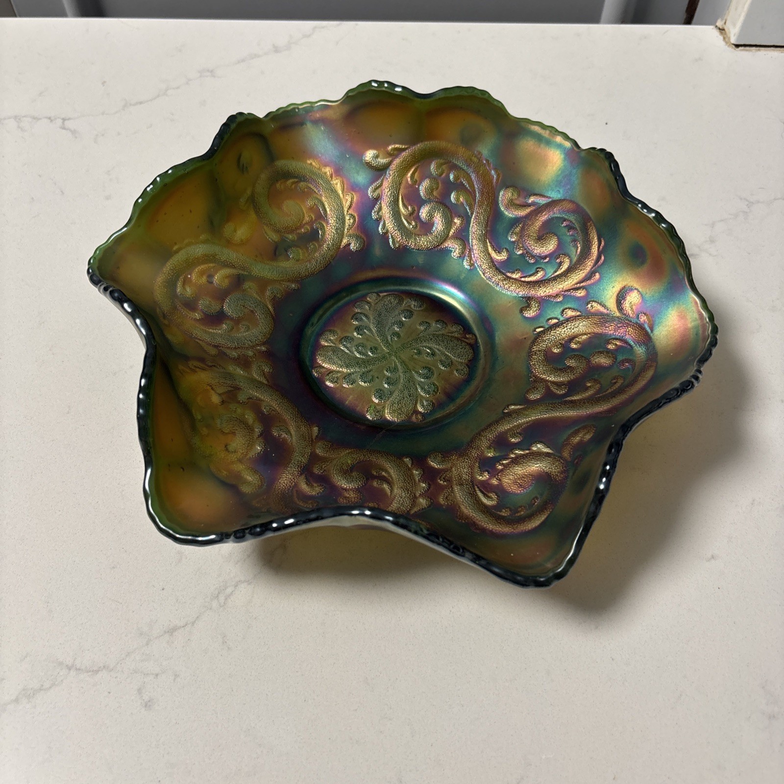 Fenton Cobalt Green Carnival Scalloped Bowl 8 3/4″ Ruffle See Picture