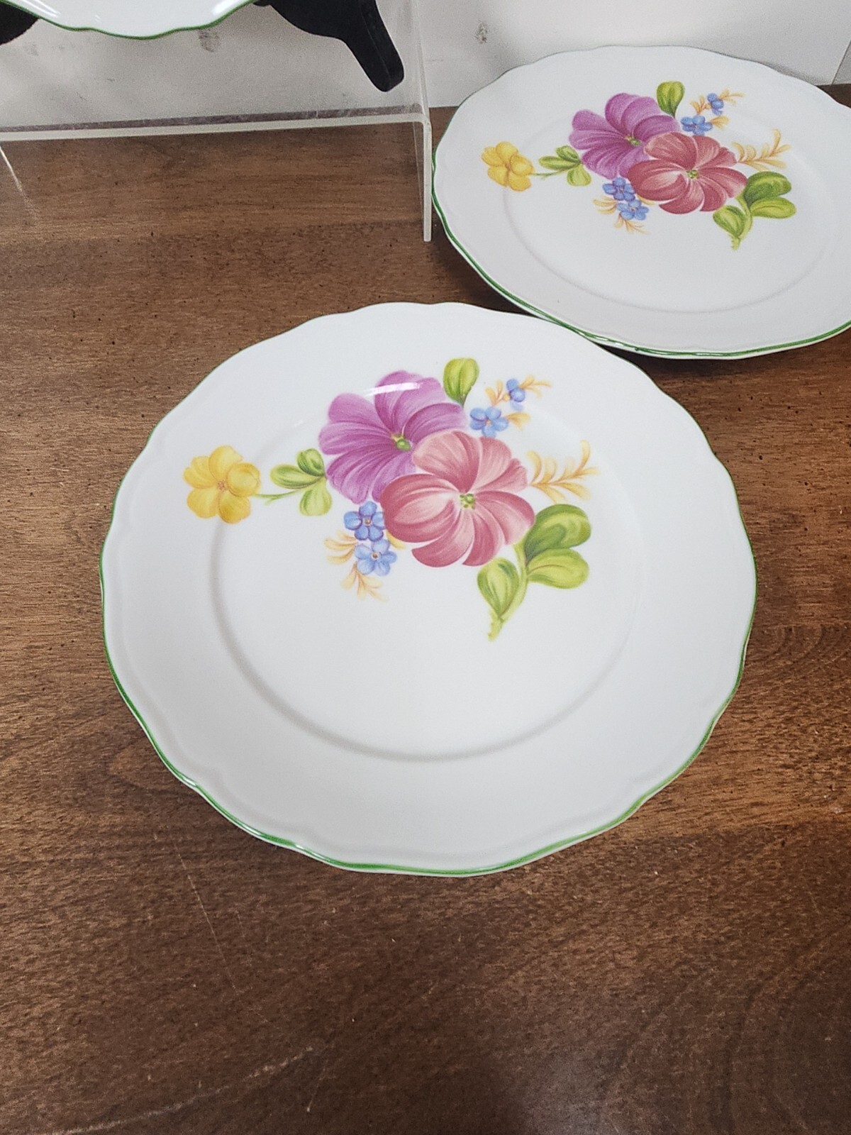 TIRSCHENREUTH BAVARIA FLORAL 7 5/8″ PLATE SET OF FIVE