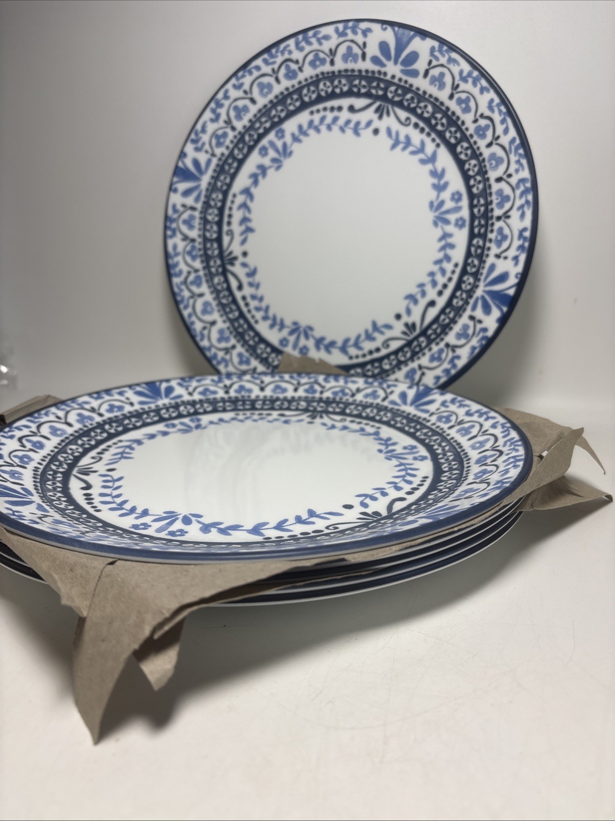 Corelle Vitrelle Blue Floral 6 Dinner Plates Set Chip Resistant