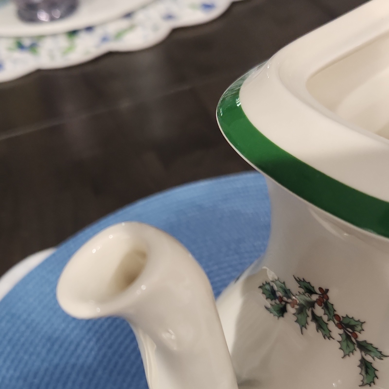 Spode Christmas Tree Coffee Pot w/ Lid 20 oz/5 Cup S3324-L England Ceramic 1987