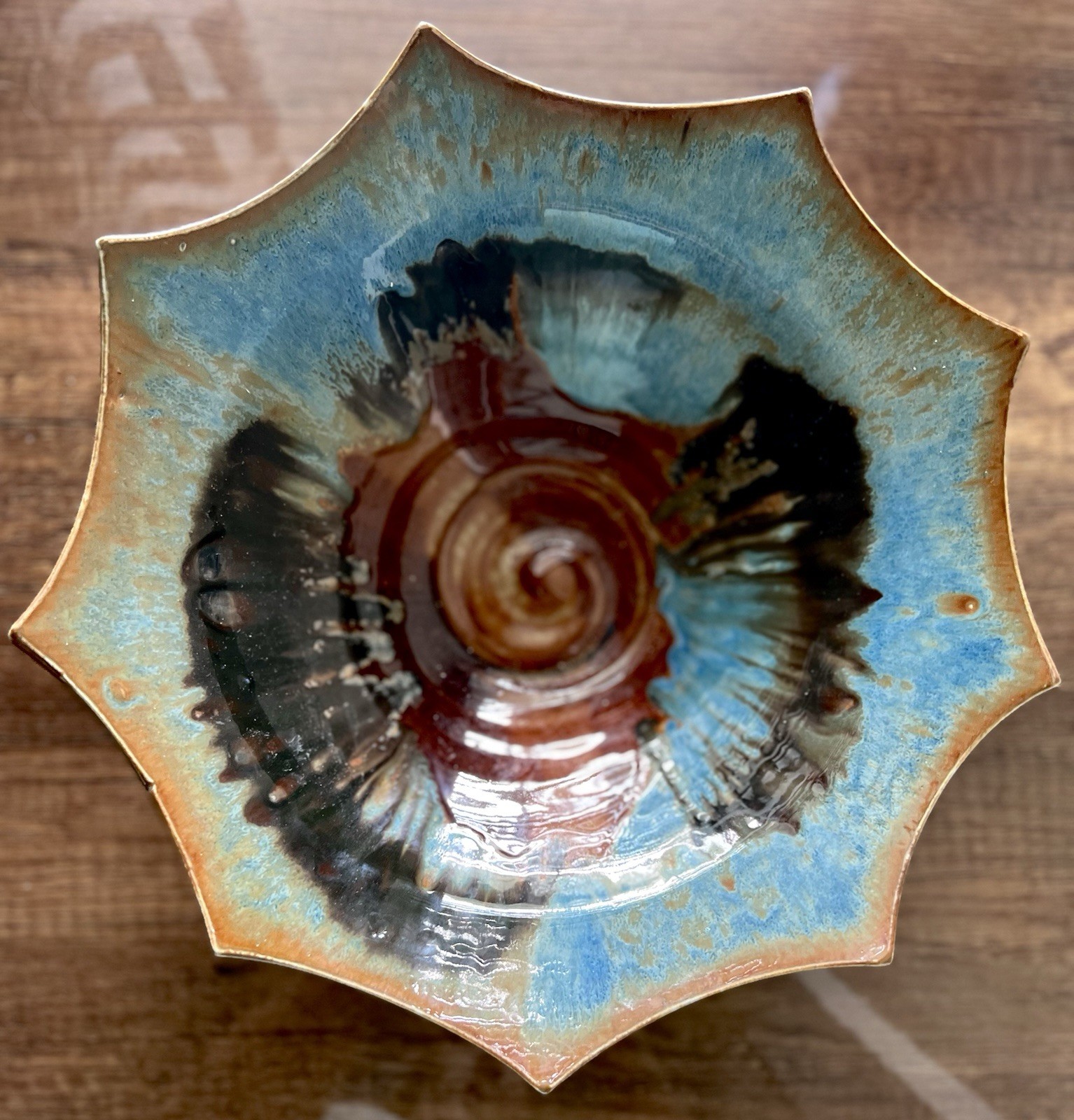 Phil Mayhew Studio Art Pottery Drip Glaze 12” Bowl Blue Footed decorative