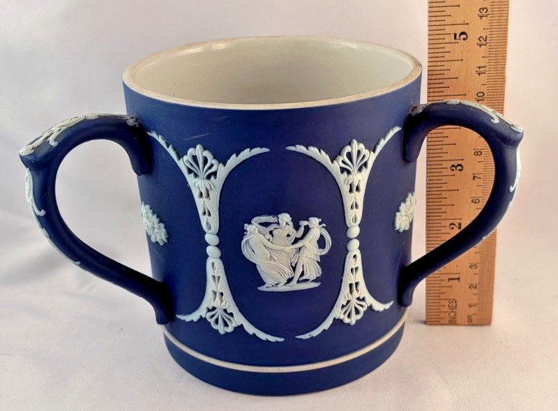 Antique 1903 Wedgwood Jasperware Dark Cobalt Blue Dip 3-Handled Loving Cup / Tyg