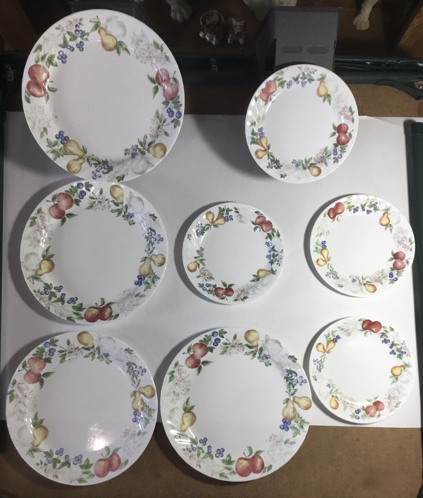 CORELLE CHUTNEY Swirl Fruit Pattern 8 pcs, 4 DINNER 10.25″ & 4 SALAD/BREAD 7.25″