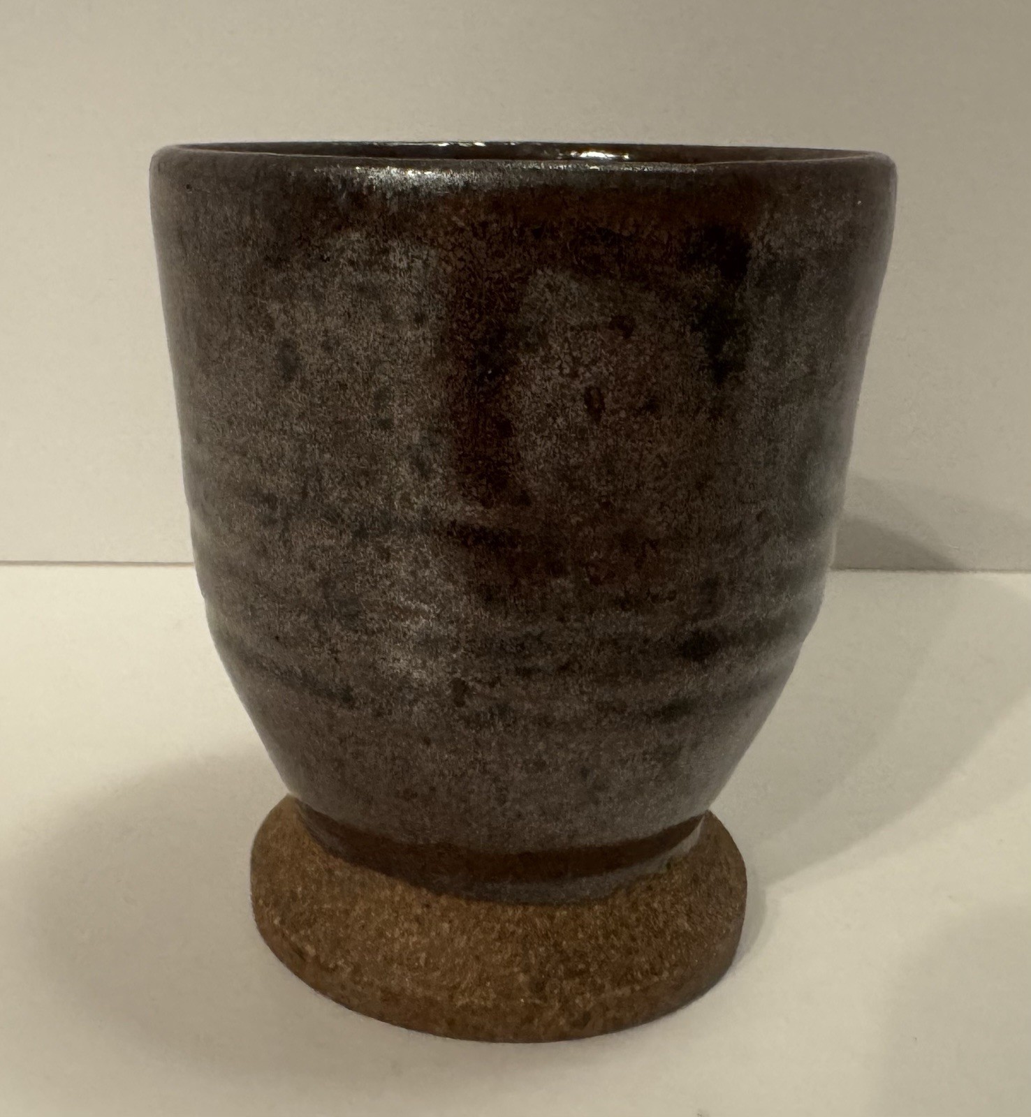 Studio Pottery Hand Thrown Stoneware Mug, Able Drip Glaze, Signed “L” 3-2017