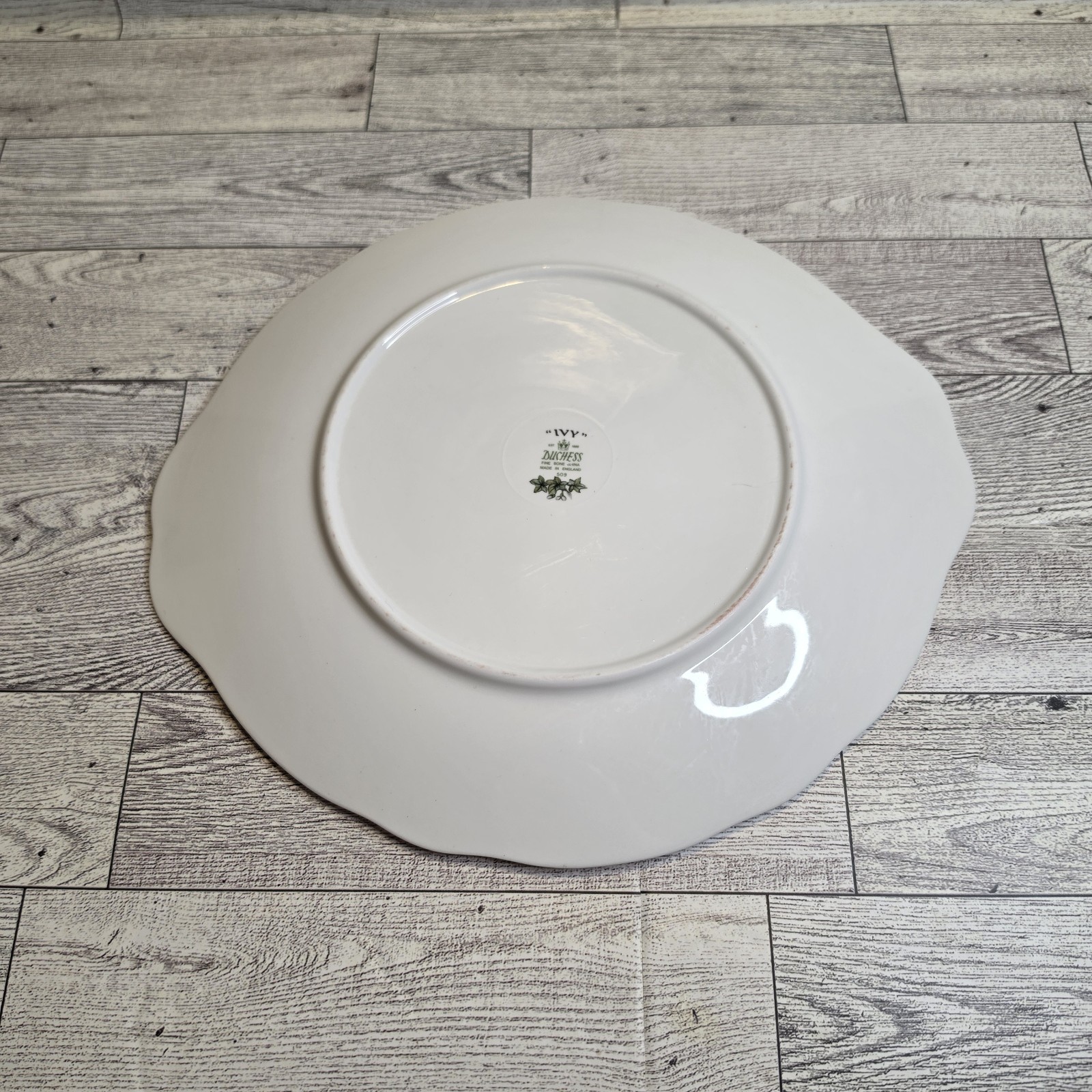 Duchess Ivy Platter Fine Bone China 509 Made In England