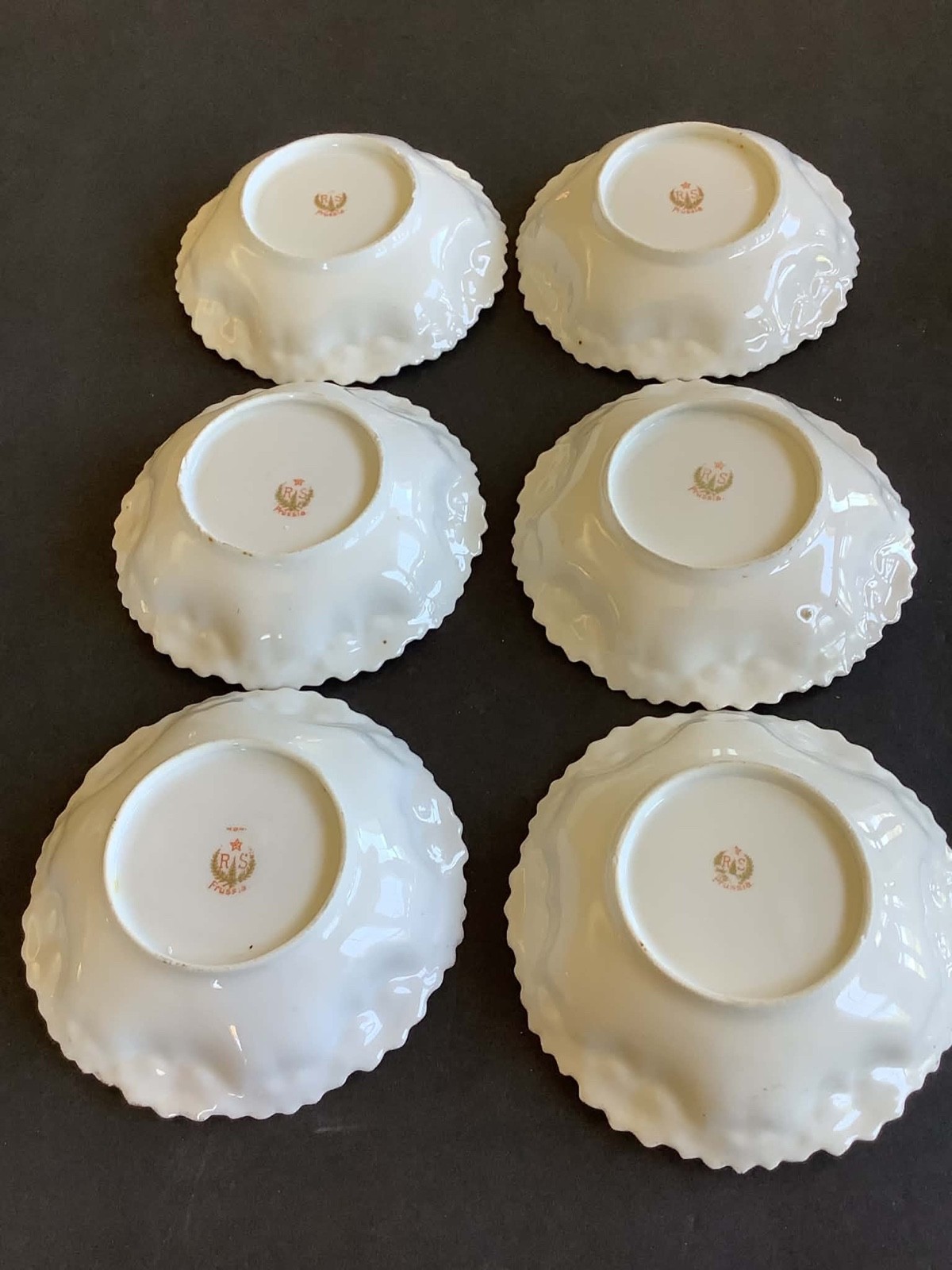 RS Prussia Antique 5″ Porcelain Serving Bowls Featuring Lovely Rose Motif No Dmg