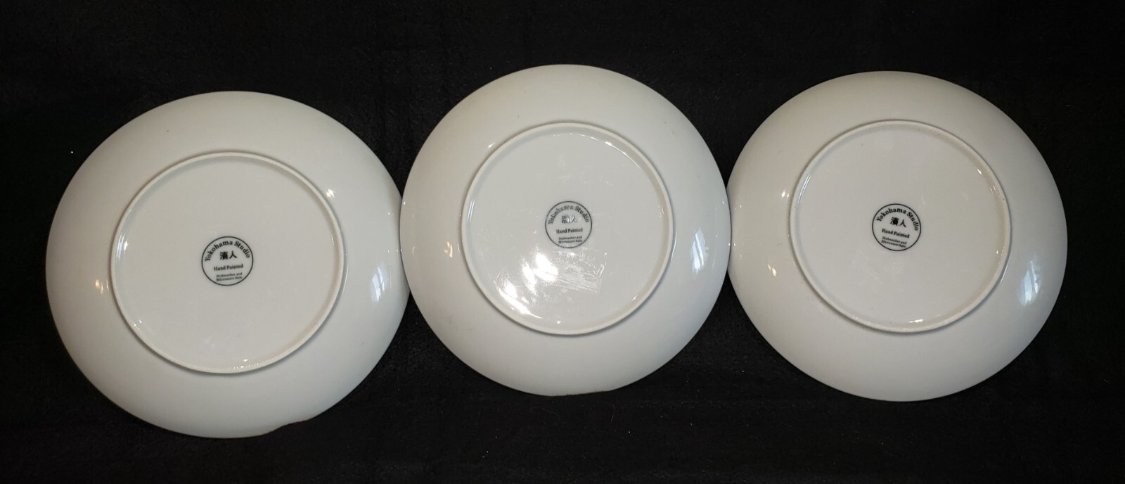 Yokohama Studios 7.75″ Porcelain Plate Blue White Floral Raised Dots Set of 3