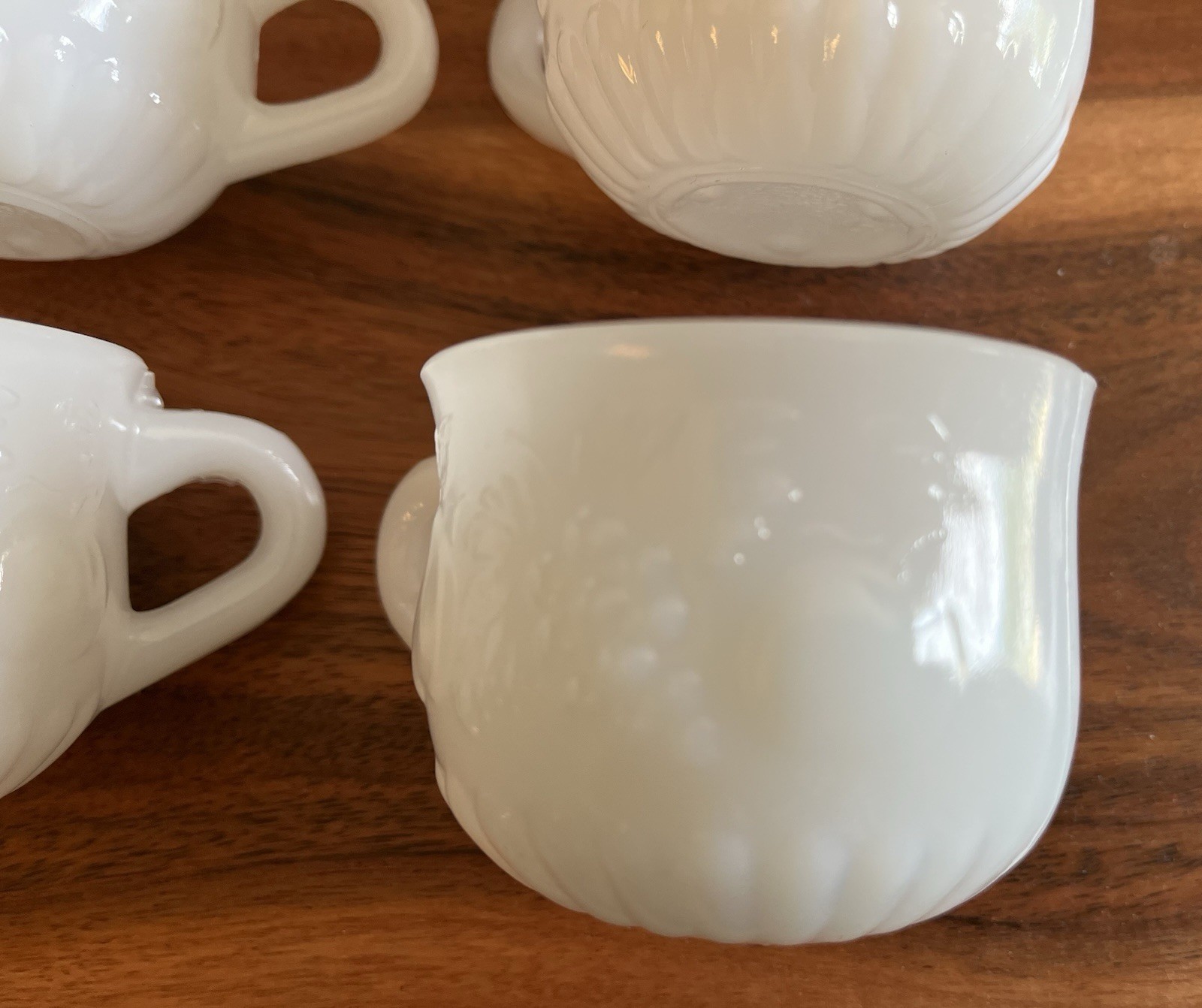 Vintage Jeannette Della Robbia Milk Glass Fruit Punch Custard Cups Set Of 4 Mugs