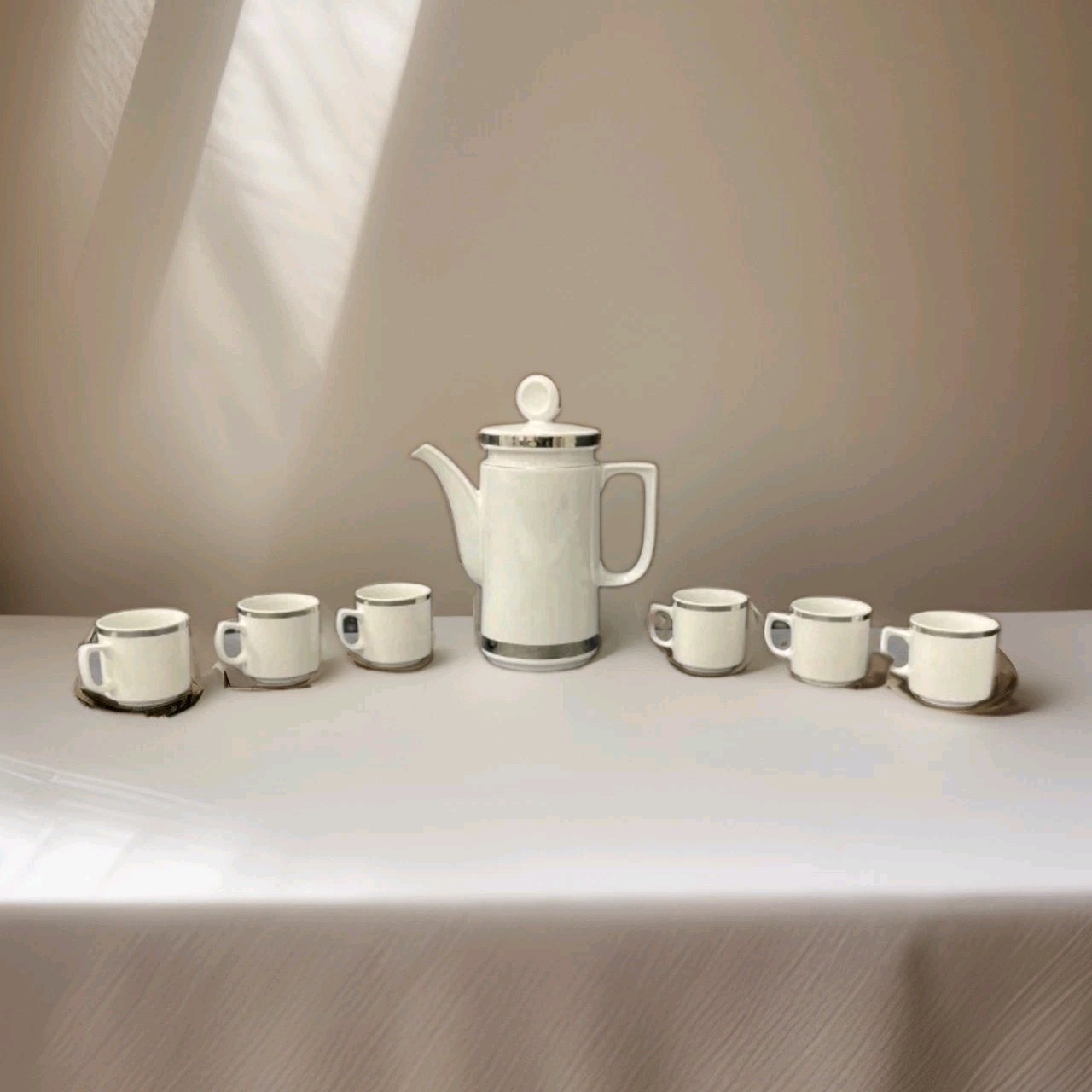 Mitterteich White Porcelain Coffee Pot And 6 Cups
