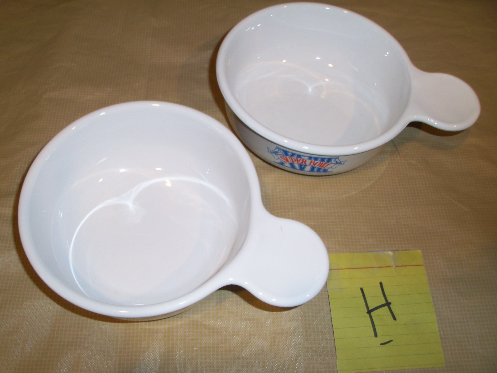 2 CORNING WARE SUPERBOWL GRAB IT BOWLS P-150-B W/ HANDLE 15 OZ. TAMPA 1984 XVII