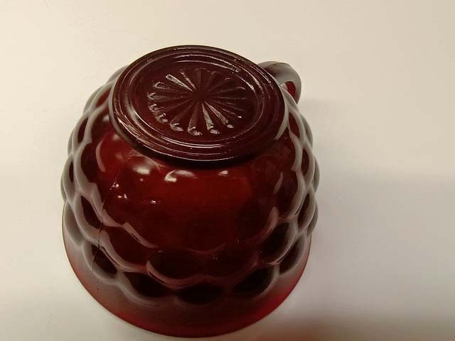 Anchor Hocking Red Royal Ruby Bubble Bullseye Tea Cup 1963 REDB25