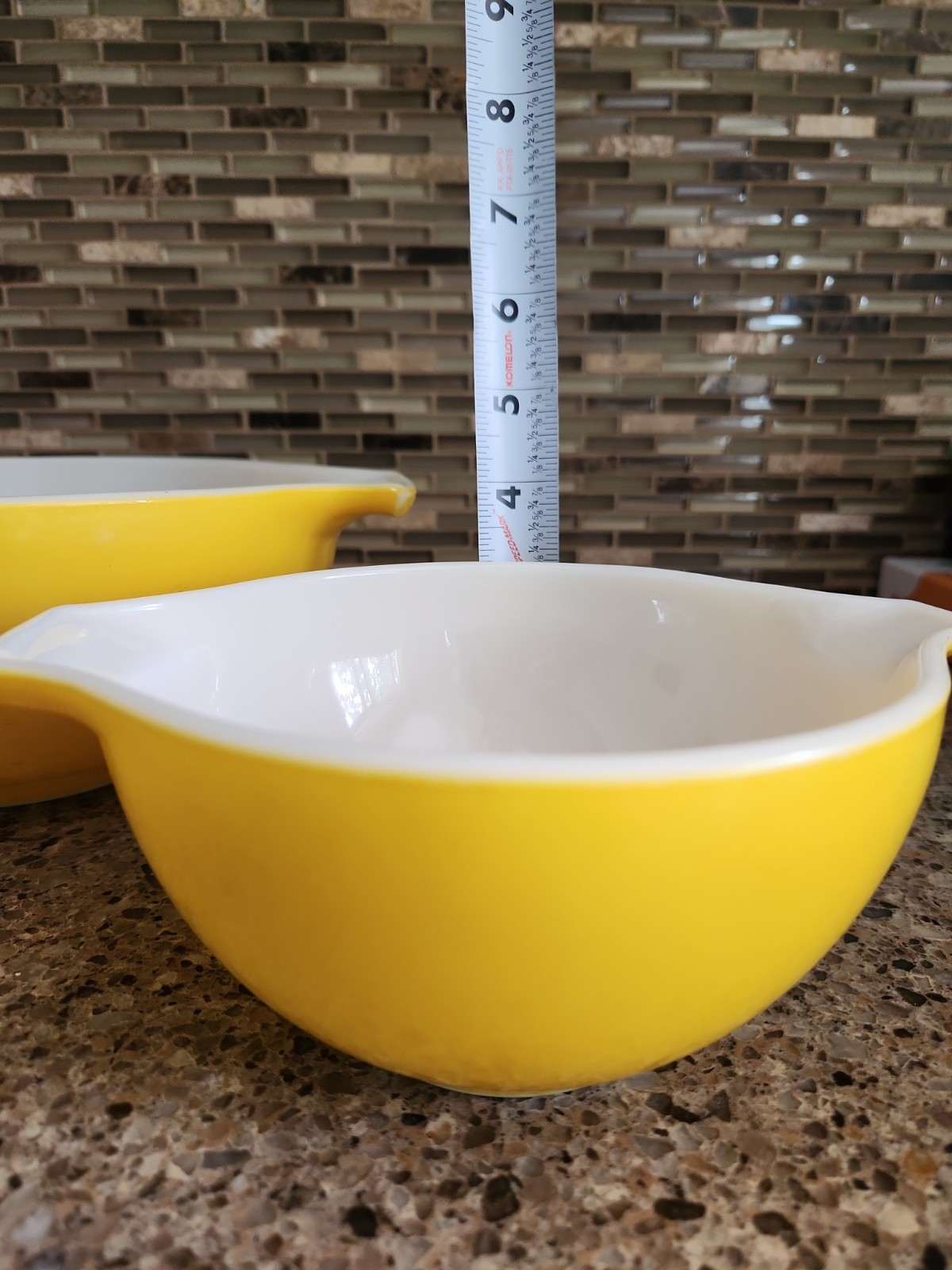 Vintage PYREX Daisy Yellow Cinderella Nesting Mixing bowls #443 & #441