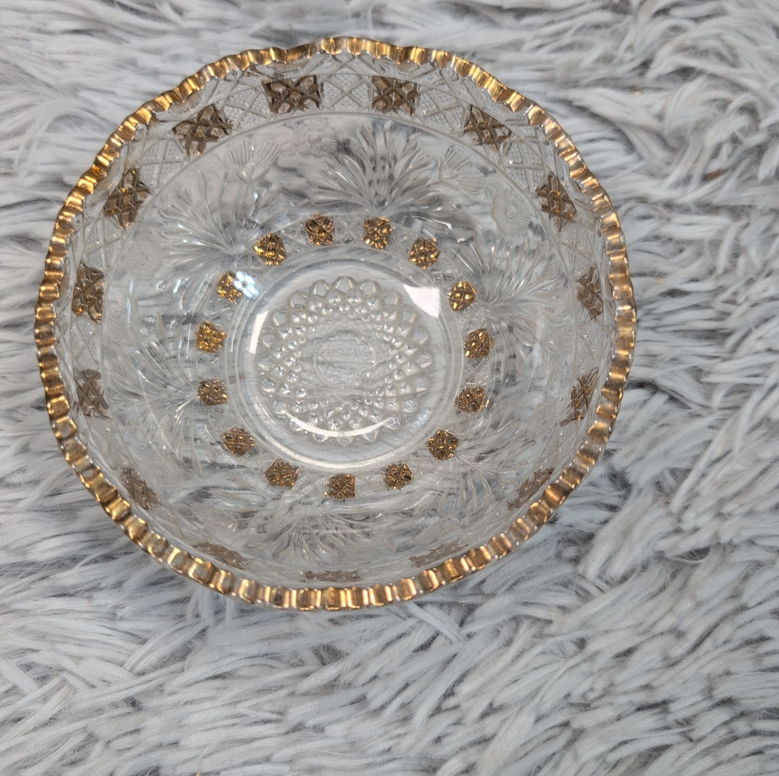 Vintage Pressed Glass Gold Rimmed Fancy Candy Dish Bowl Home Decor