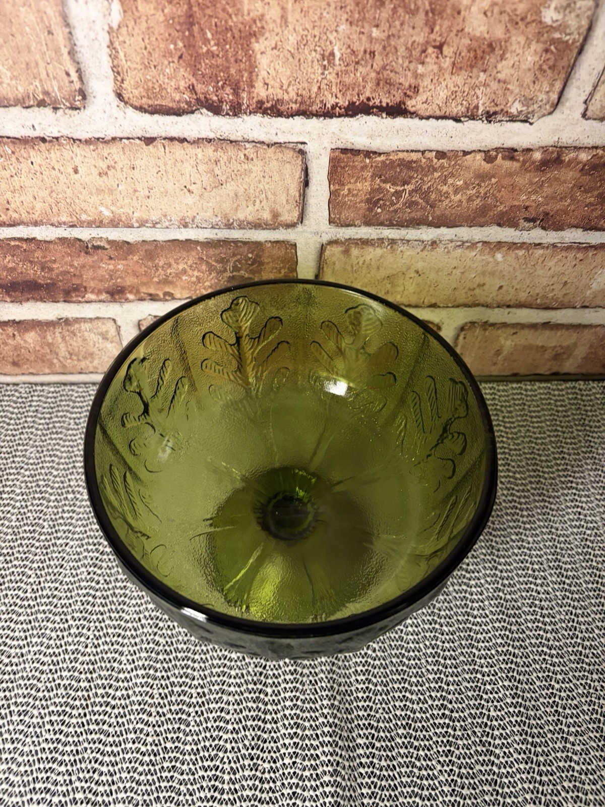 Vintage 1975 FTD Pedestal Planter Vase Bowl Candy Dish Green Glass Oak Leaf