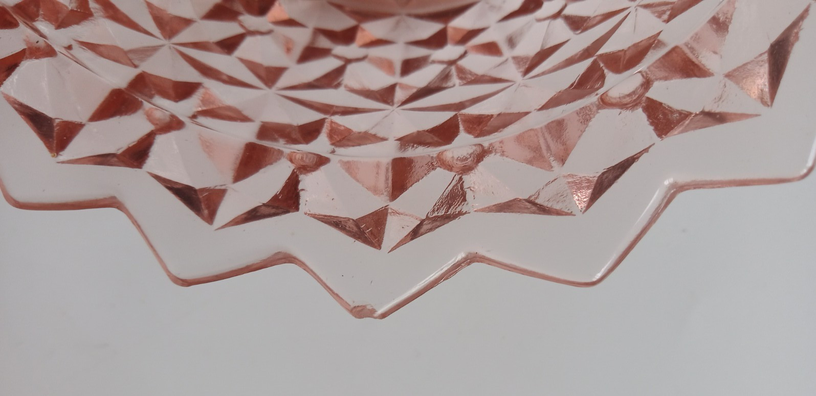 Jeannette Pink Depression Glass Holiday Buttons and Bows 19 Piece Set