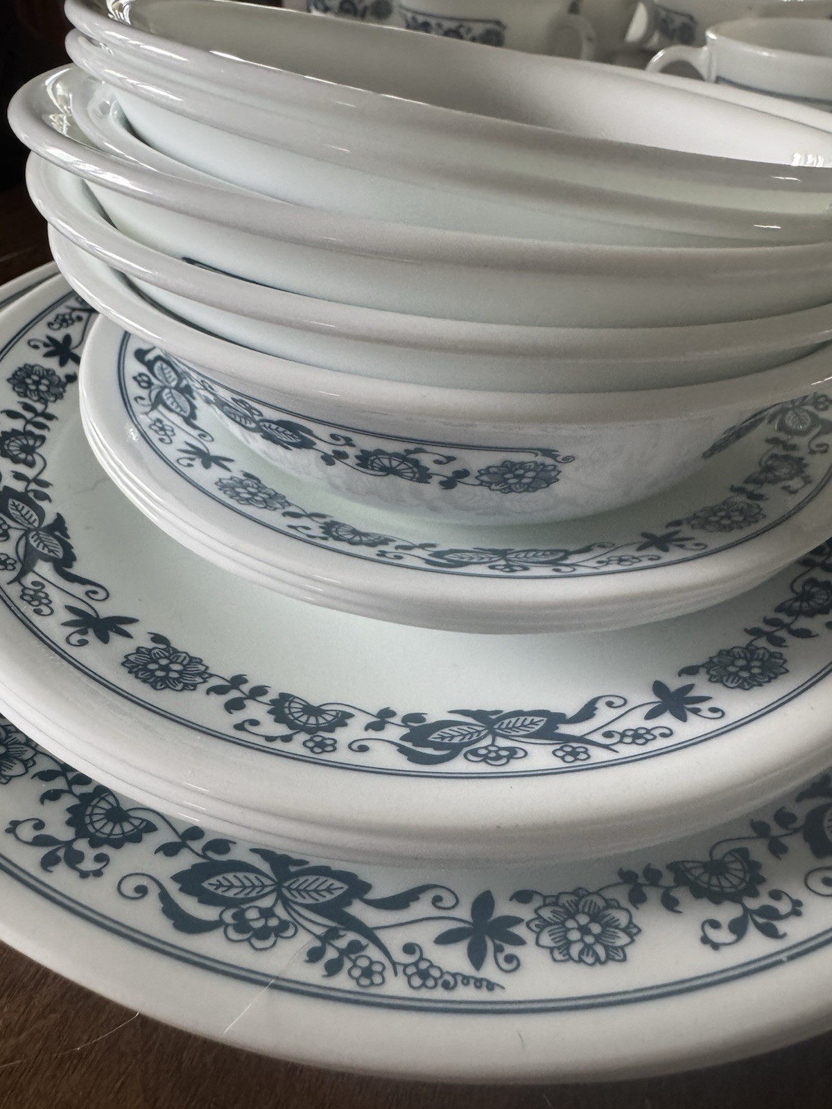 21 Piece Service For 3 Vintage Corelle Old Town Blue Onion Dinnerware Set