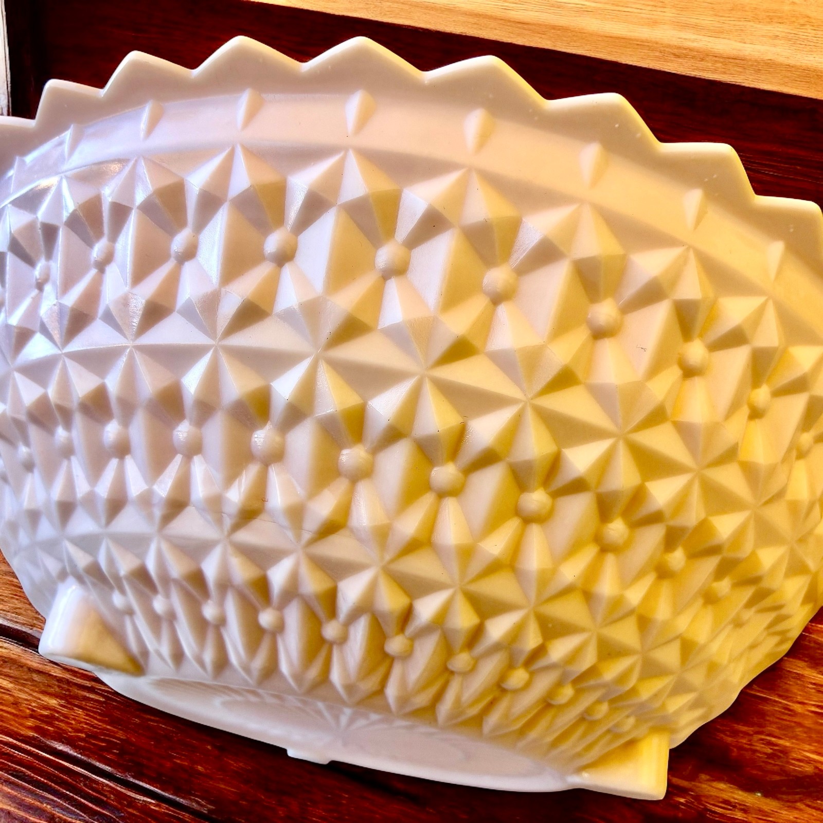 Vintage 50’s Pink Milk Glass Bowl Footed Jeannette Buttons & Bows Pattern Large