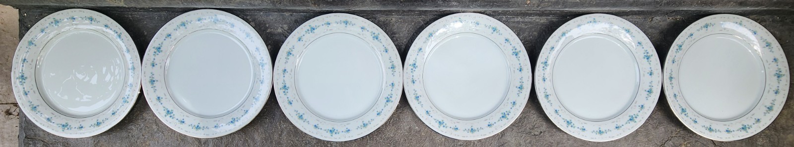 6 Vintage “Noritake” Frolic Porcelain DInner Plates. Japan. 70s 80s Era