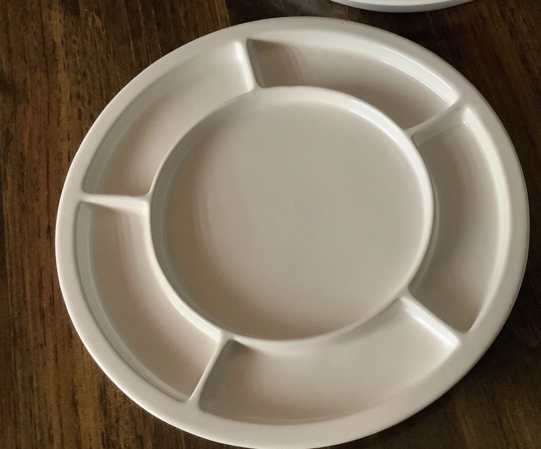 2 Crate & Barrel Fondue Plates Ceramic White Divided 10 1/2″ Round Sectioned