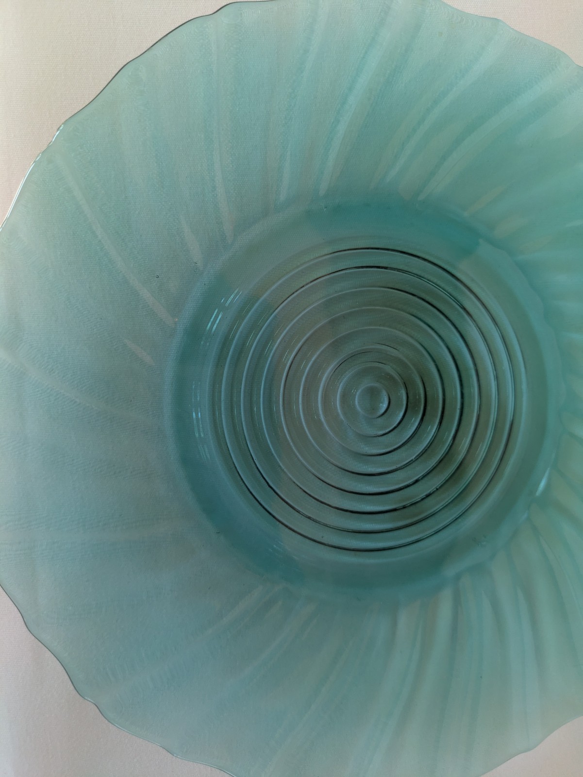 Jeannette Ultramarine Swirl 6.5 in.- 3 Dessert Plates