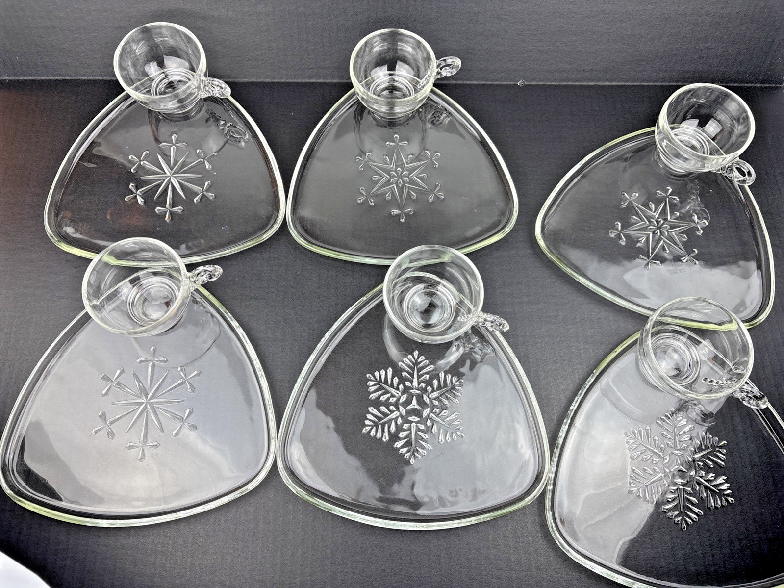 1950s Indiana Glass Snowflake Snack Set 6 Plates & 6 cups~12pc Smart Set ~MINT