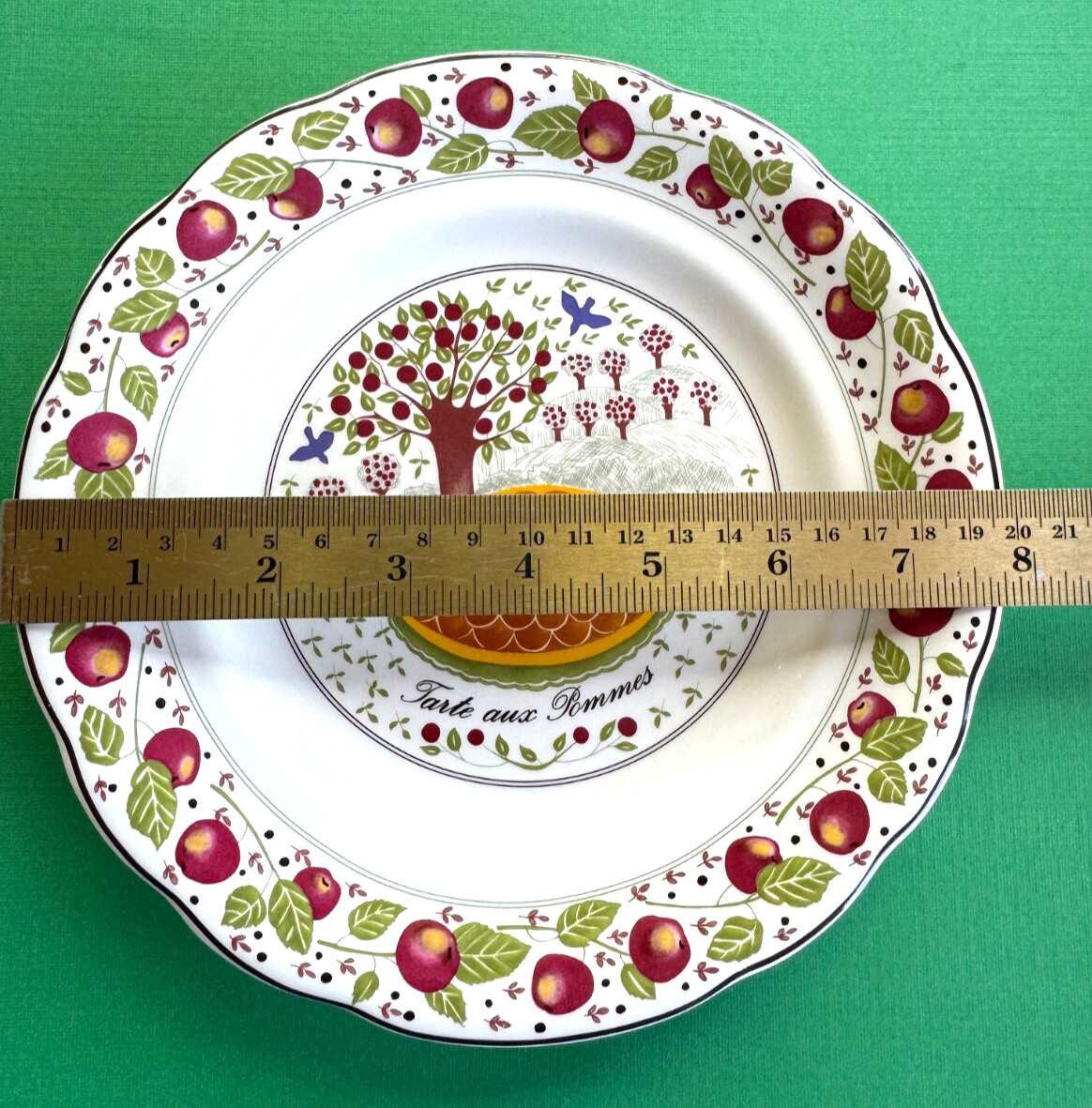 French Gien for Crate & Barrel “LES TARTES” Dessert Plates Abricot/Pomme/Cerise